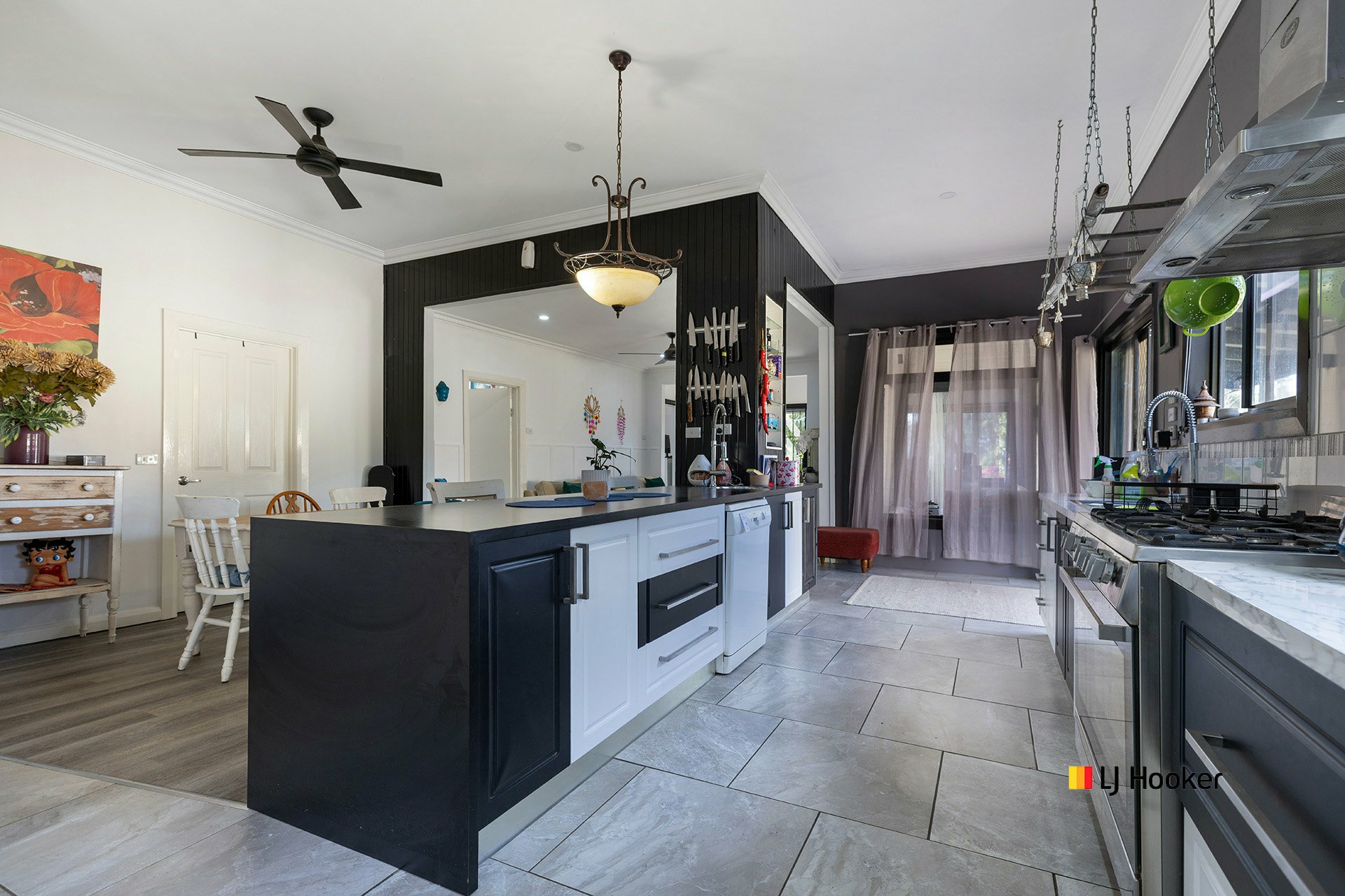 57 Leichardt Street — photo 6 of 30