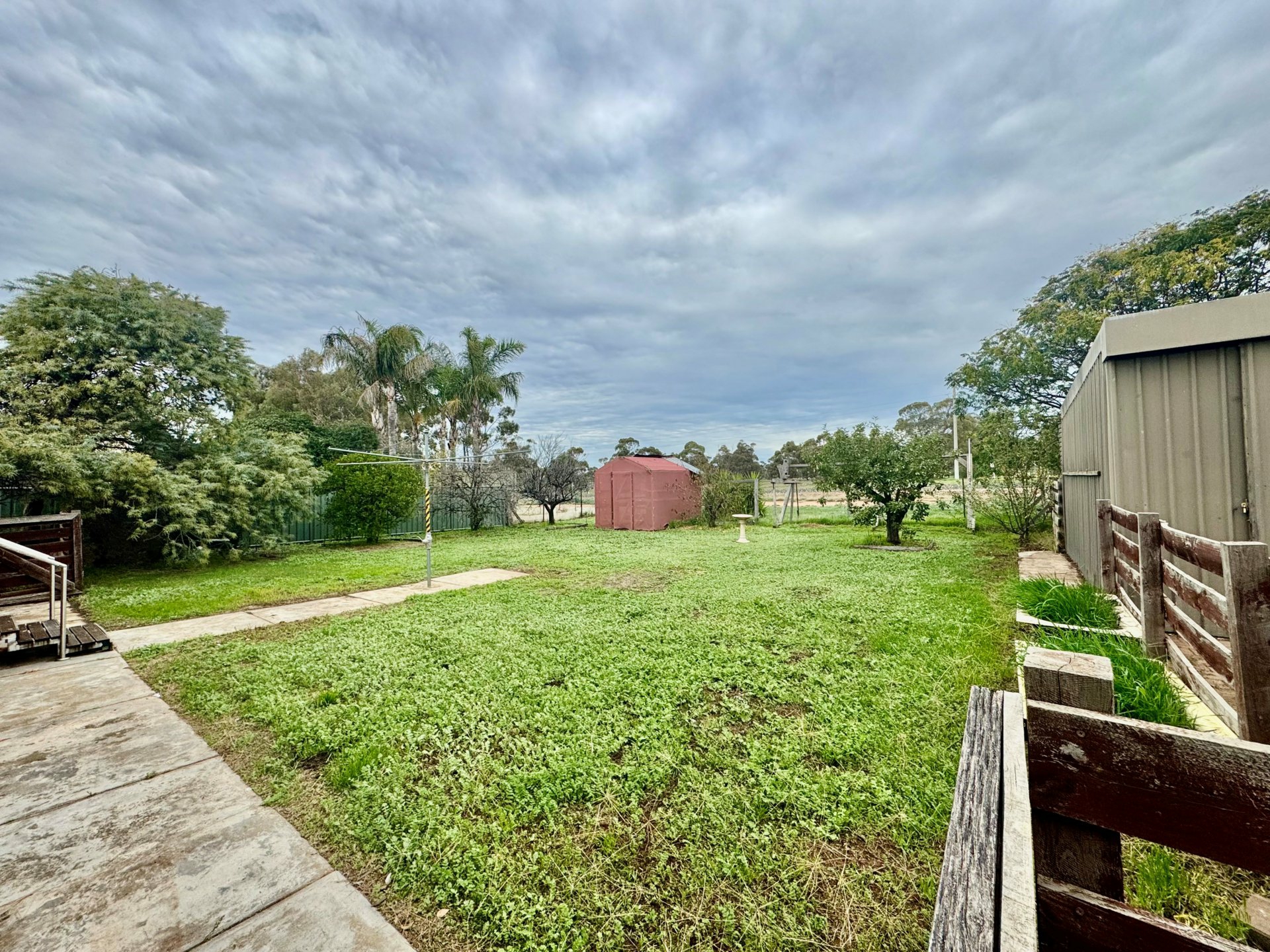 51 Livingstone Street — photo 7 of 8