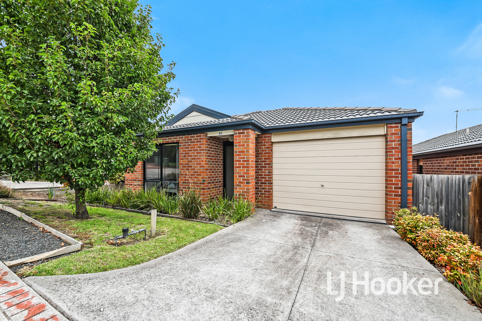 21/107 Army Road, PAKENHAM