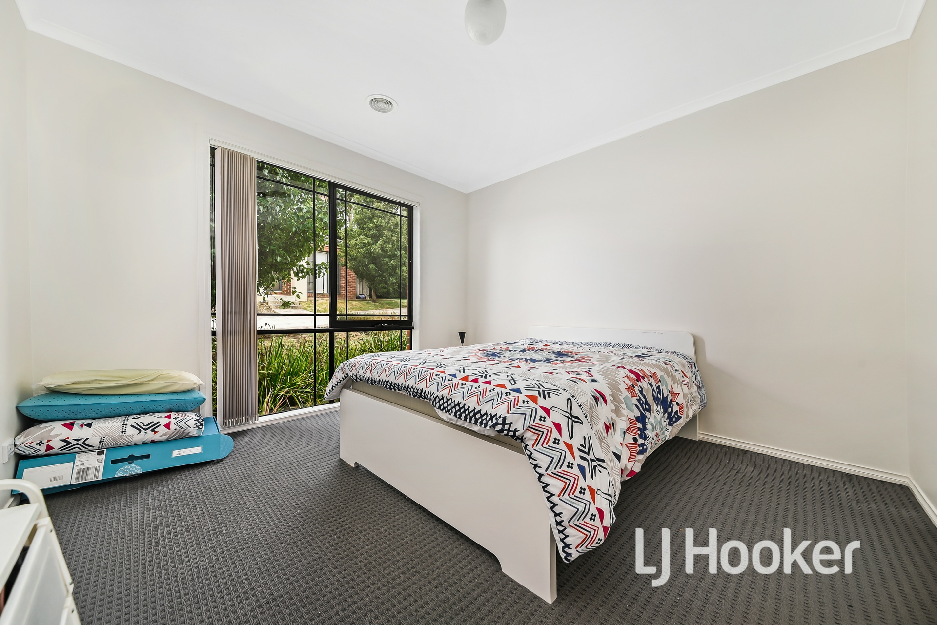 21/107 Army Road, PAKENHAM
