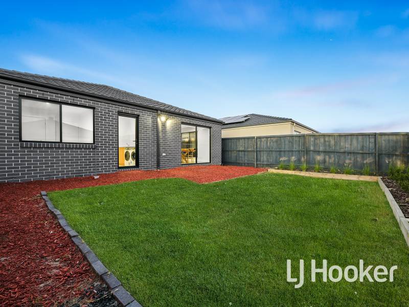 17 Berri Avenue, OFFICER SOUTH