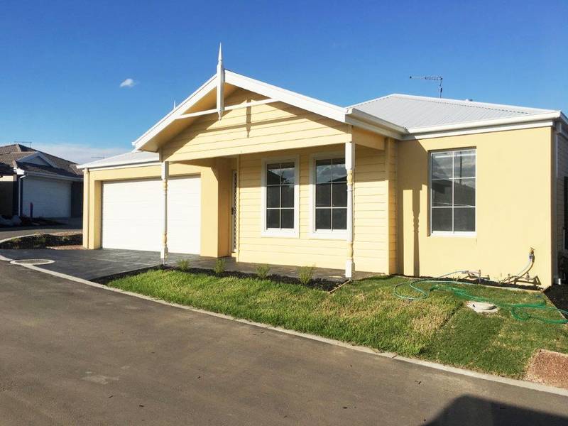 5 Macleod Circuit, PAKENHAM