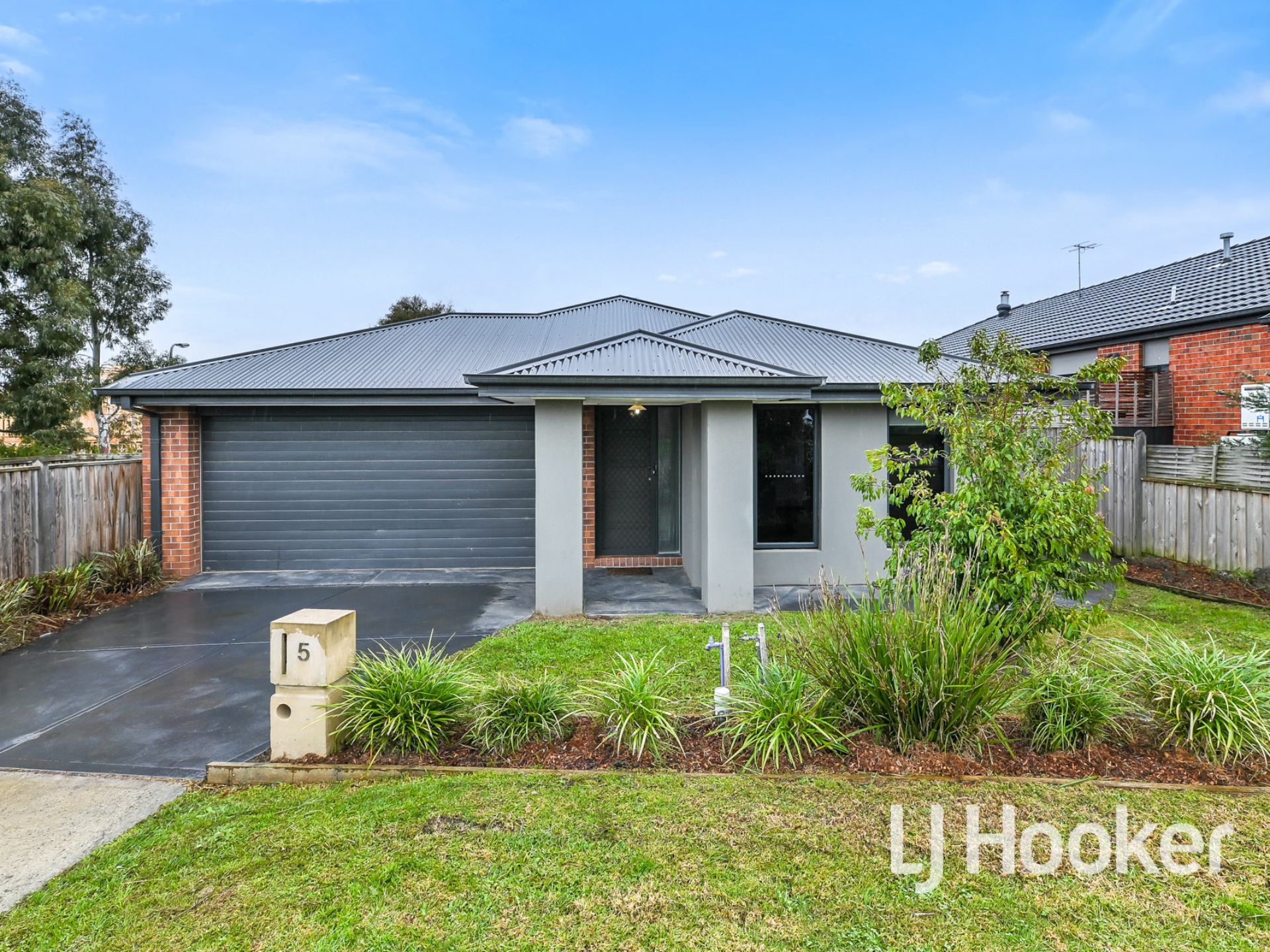 5 Bayview Road, Officer