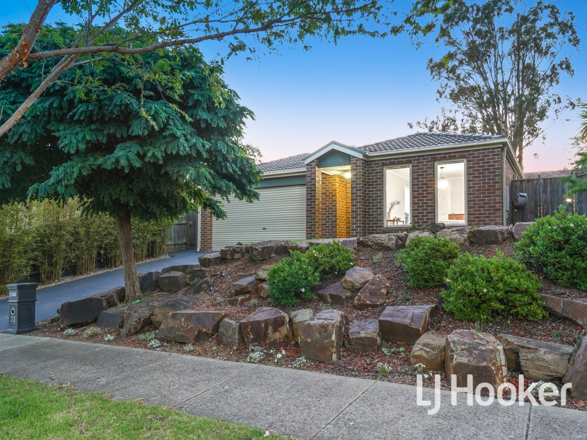 23 Tipperary Circuit, Pakenham