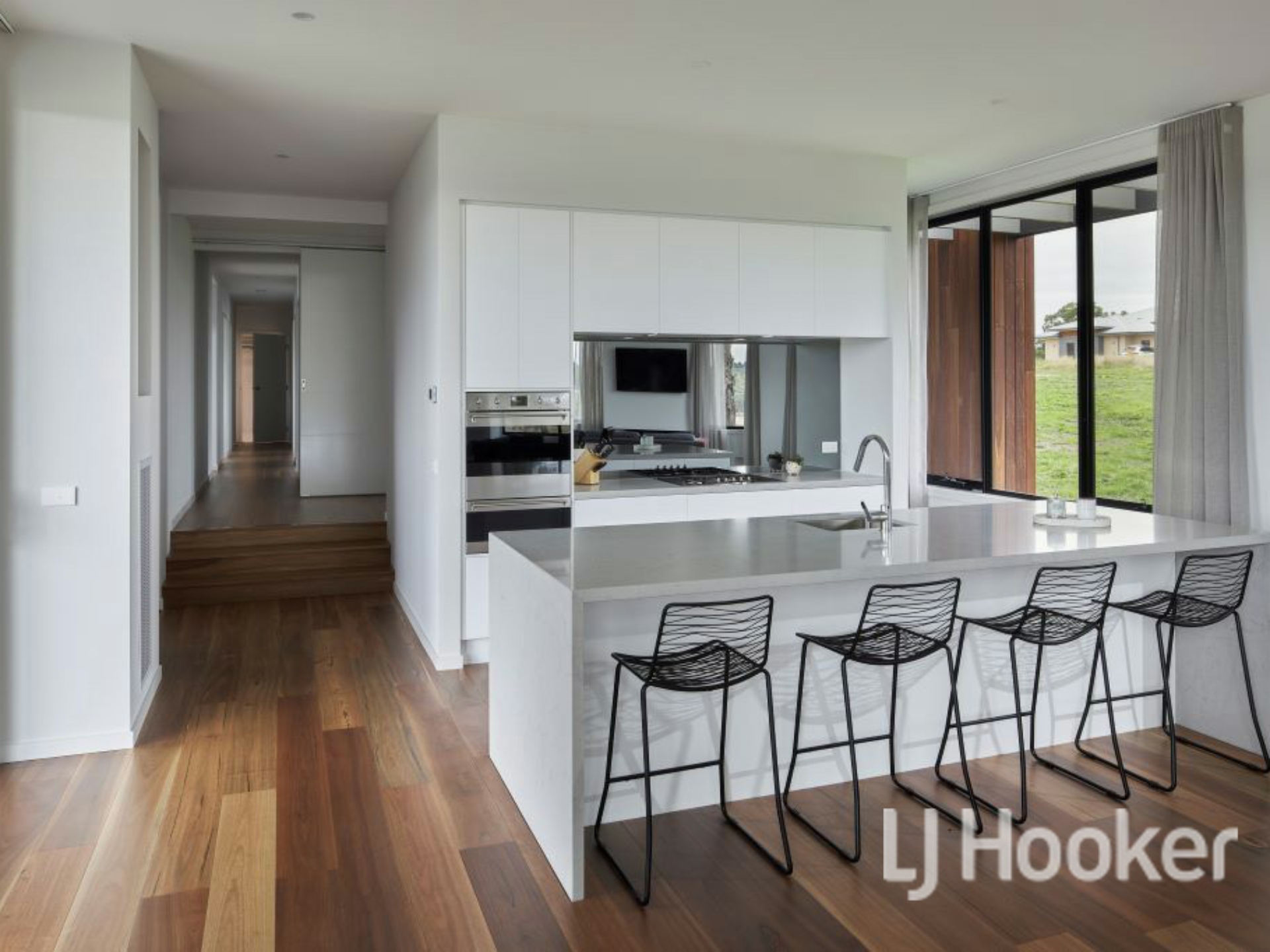 6 Shinners Close, BUNYIP