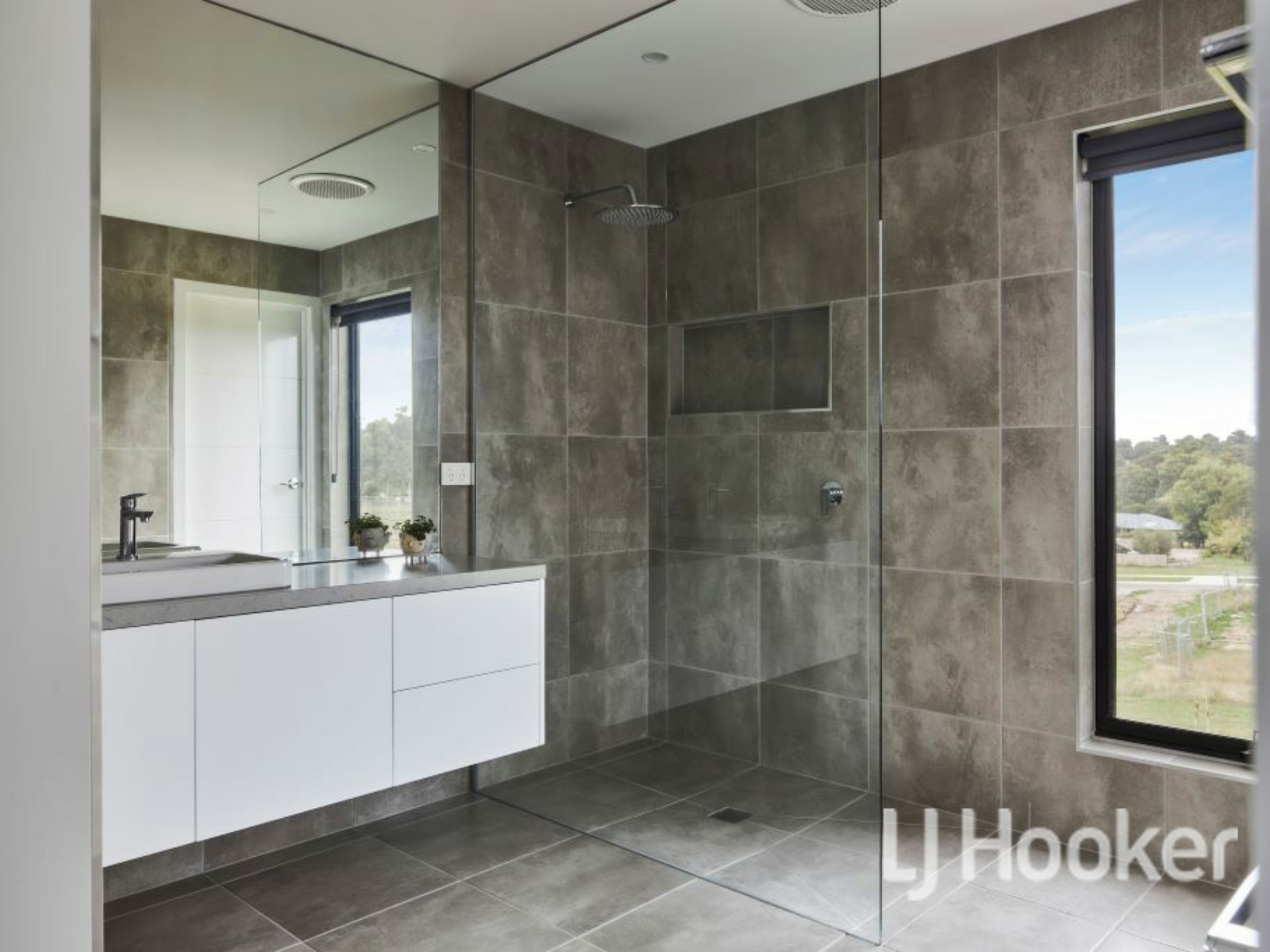 6 Shinners Close, BUNYIP