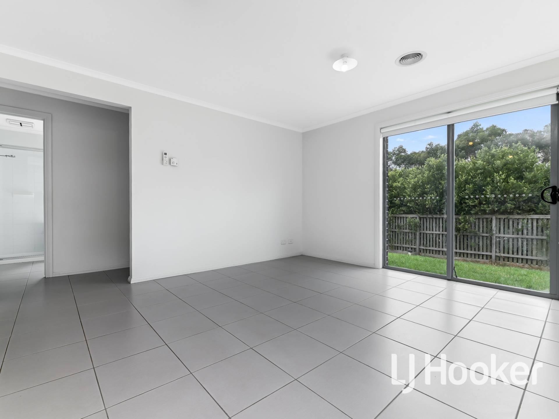 6 Janet Court, PAKENHAM