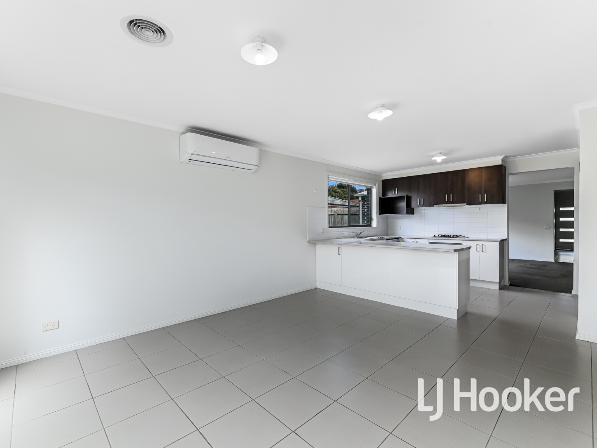 6 Janet Court, PAKENHAM