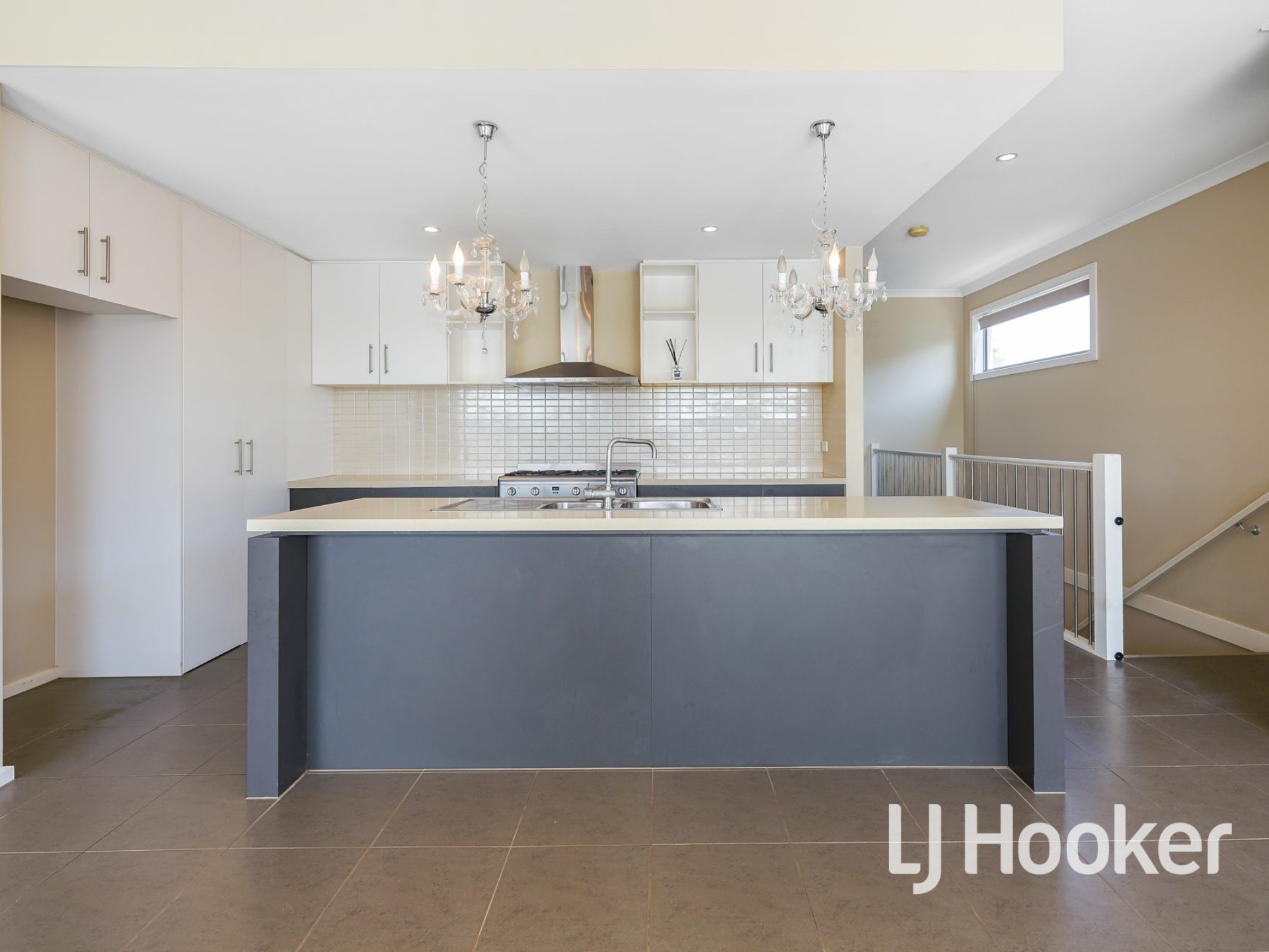 13 Albatross Drive, PAKENHAM