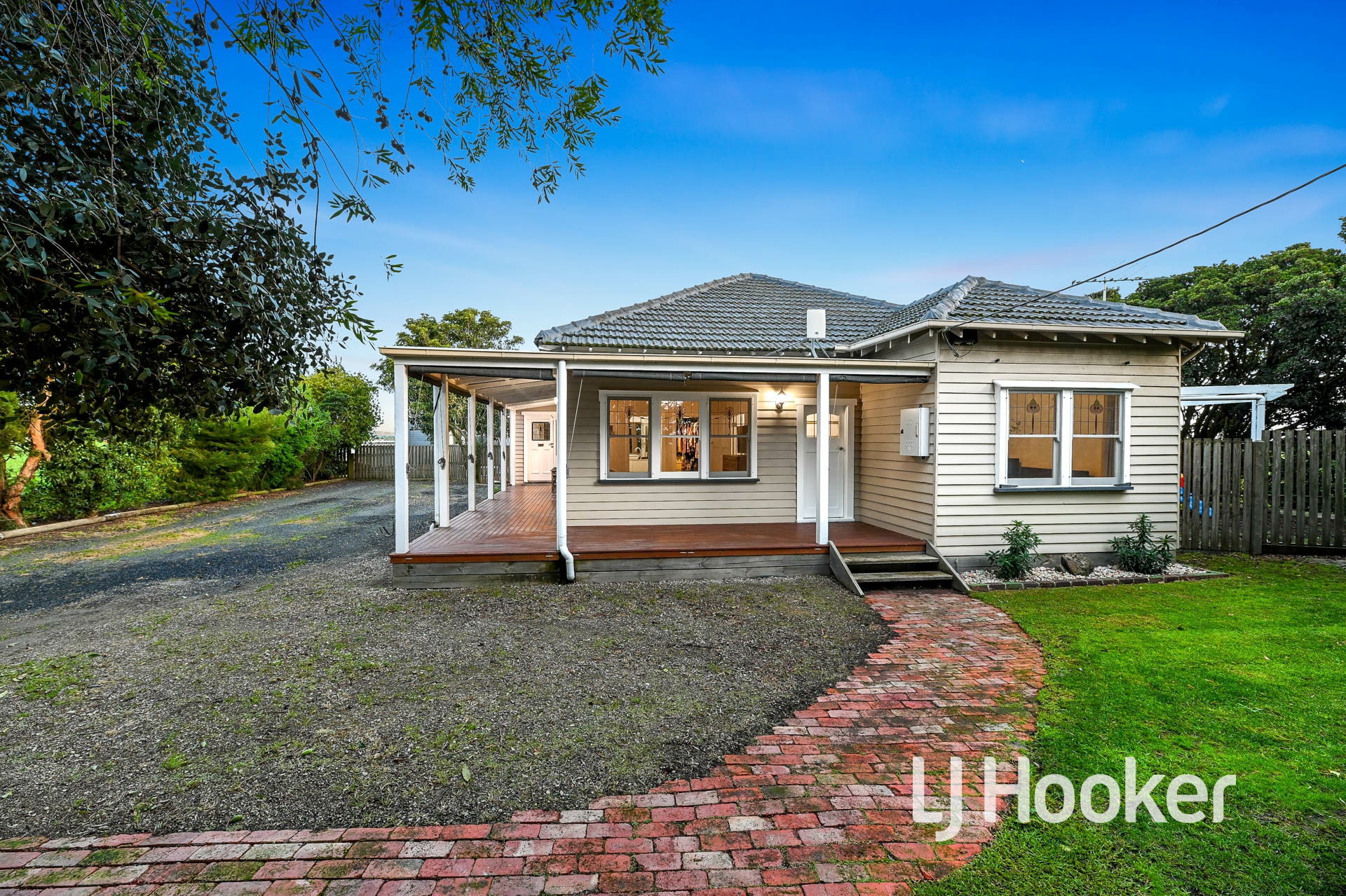 390 Fallon Road, Iona
