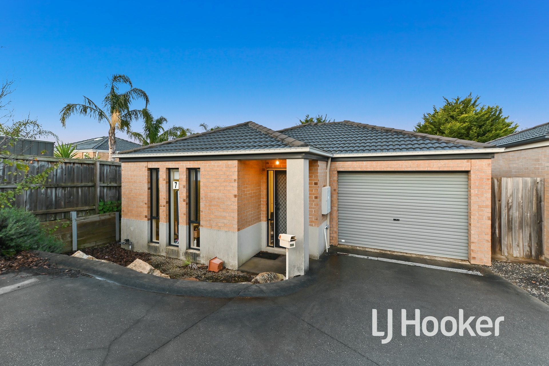 7/108 Ahern Road, Pakenham