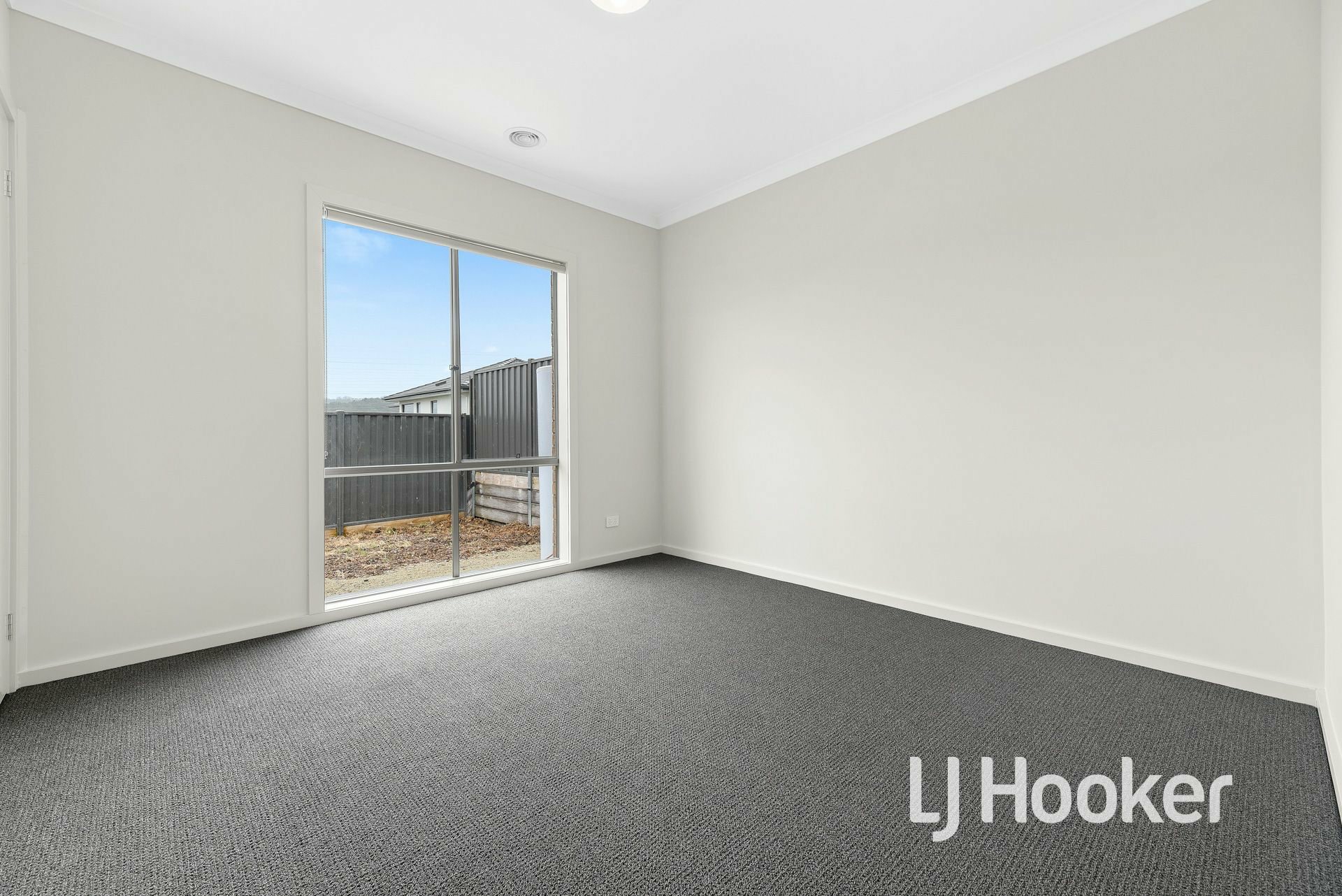 136 Timberline Parkway, PAKENHAM