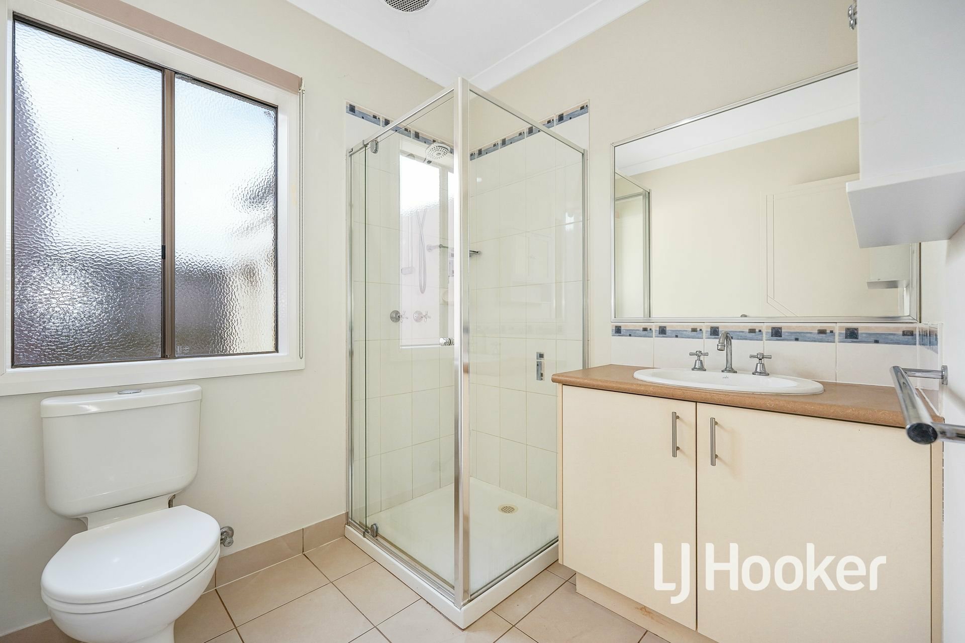 1/11 Olivia Court, PAKENHAM