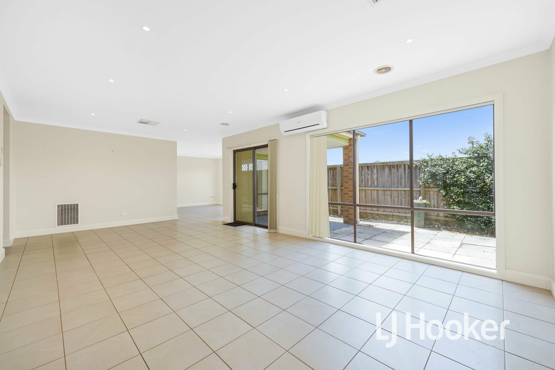 1/11 Olivia Court, PAKENHAM