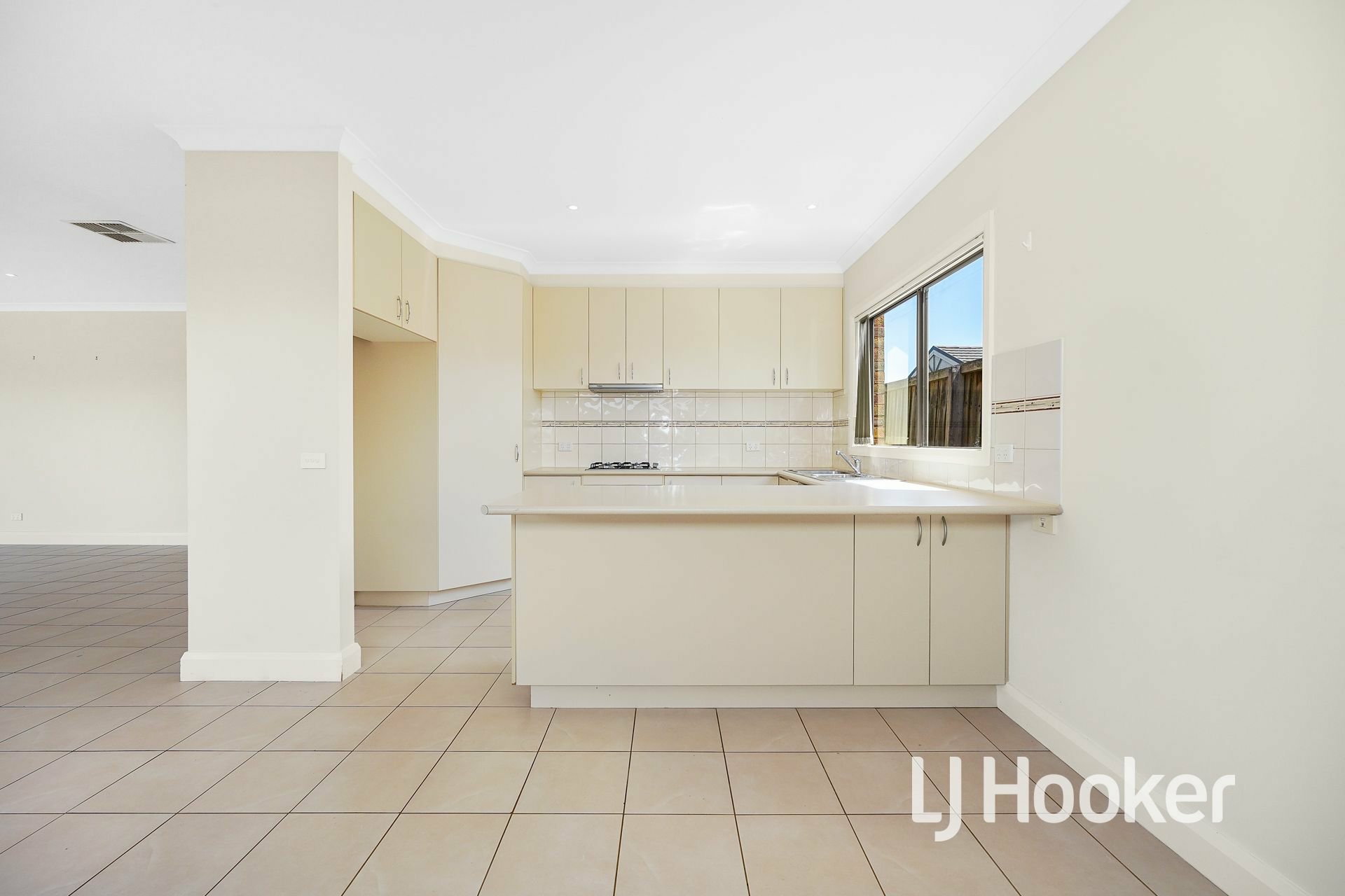 1/11 Olivia Court, PAKENHAM