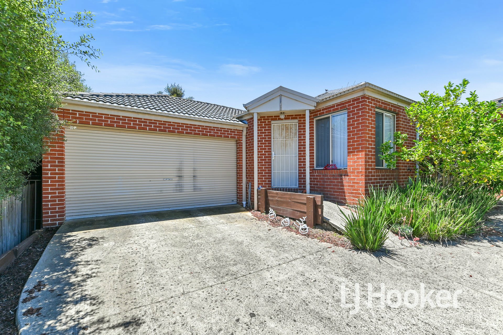 2/27 Silver Gum Drive, PAKENHAM
