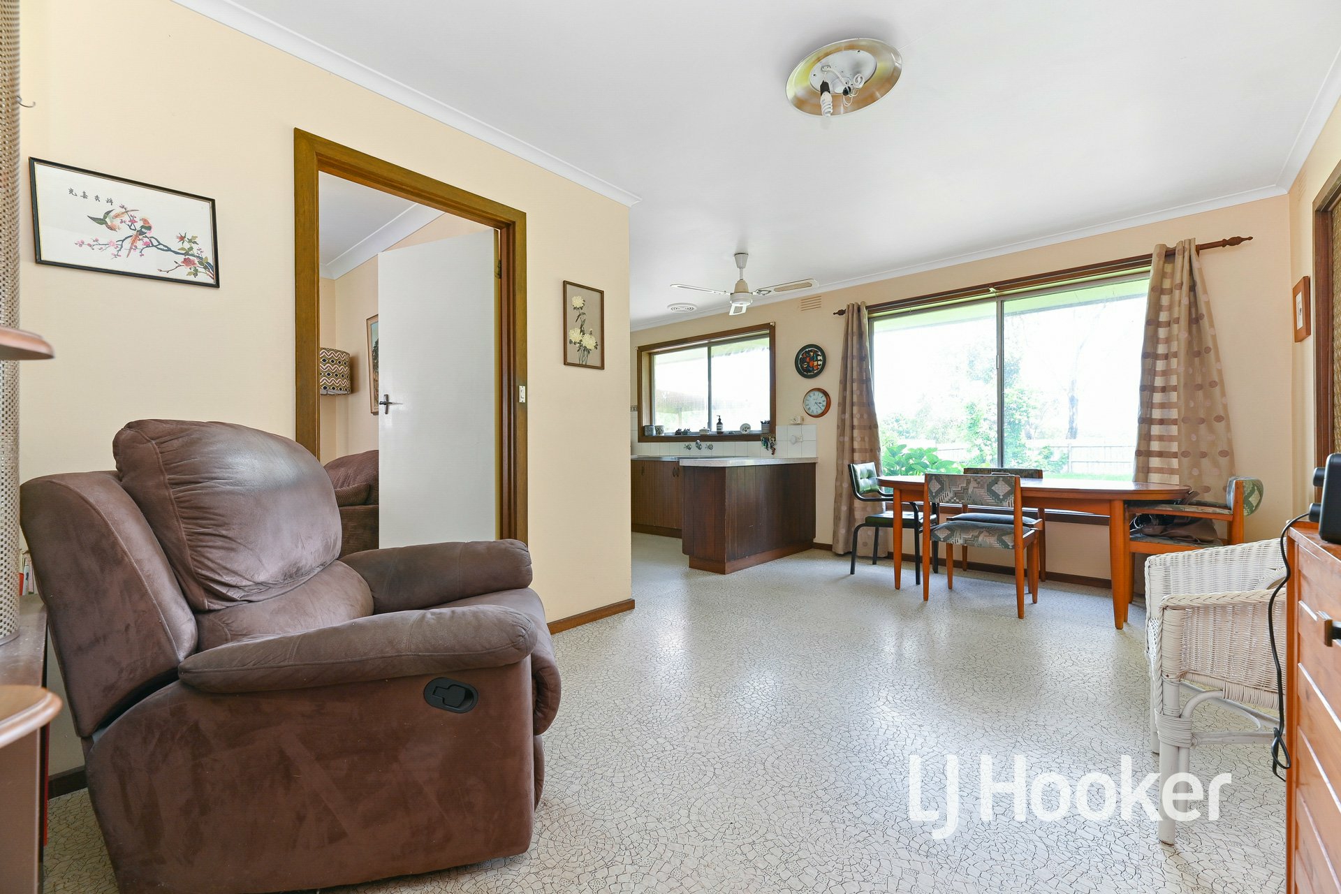 9 Home Road Nar Nar Goon VIC Property Details LJ Hooker