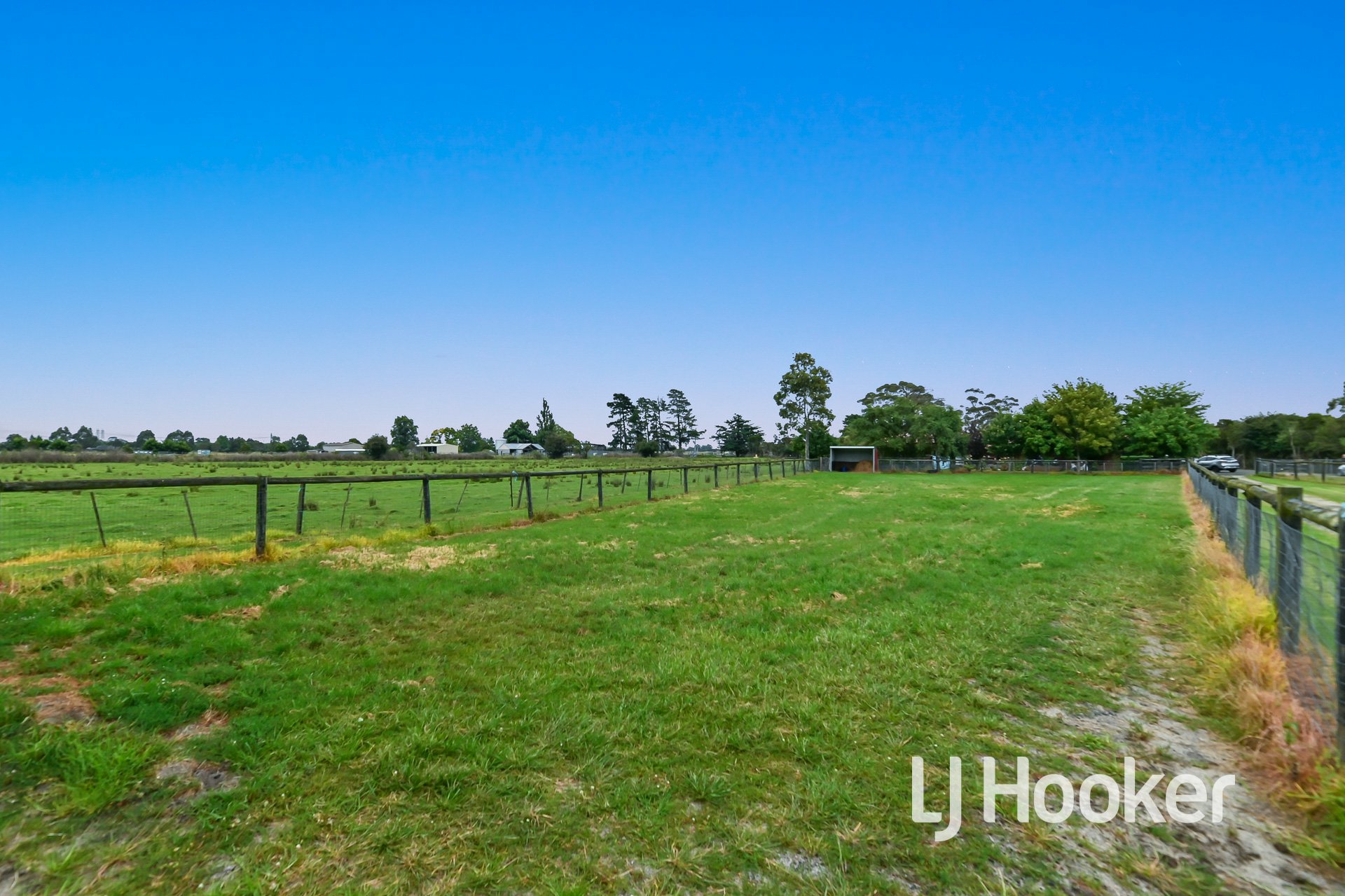 125 Nine Mile Road Tynong VIC Farmlet for Sale LJ Hooker