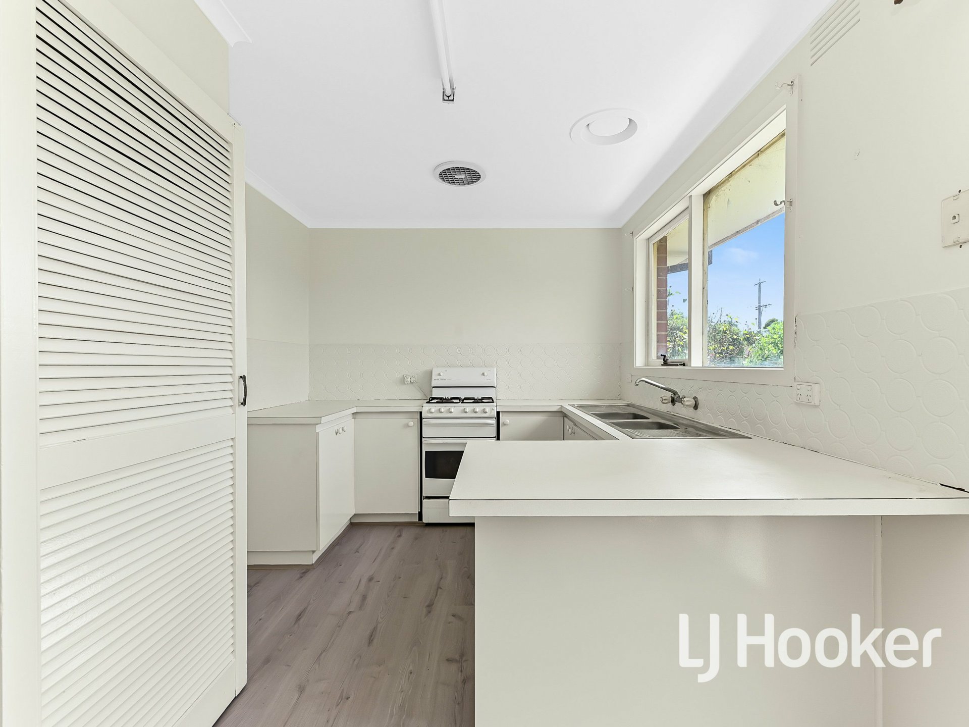 6/4 Guest Road, PAKENHAM