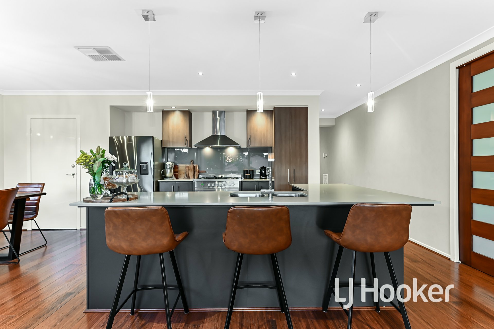 12 Quirk Road Pakenham VIC House for Sale LJ Hooker