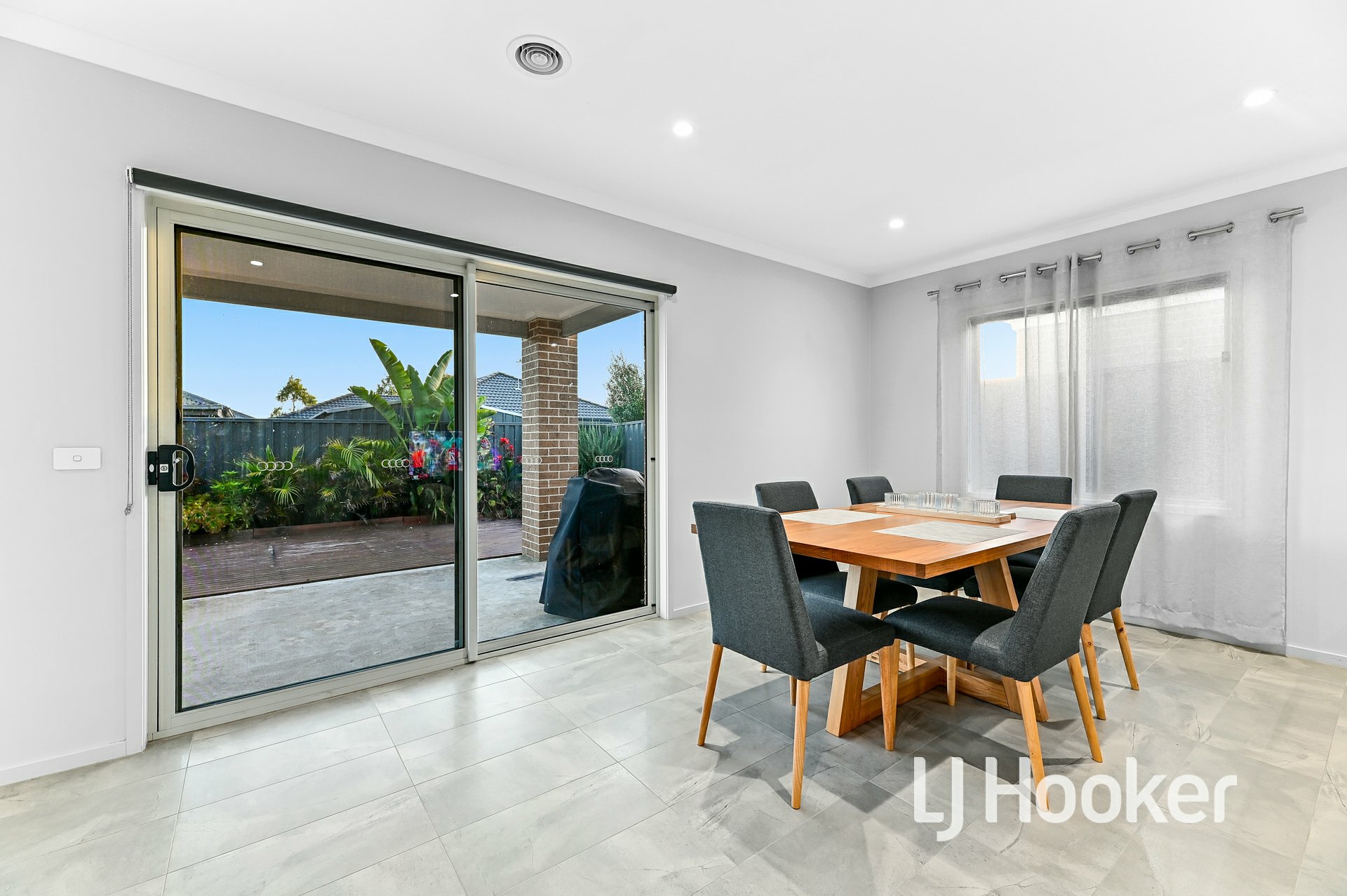 11 Zermatt Loop, PAKENHAM