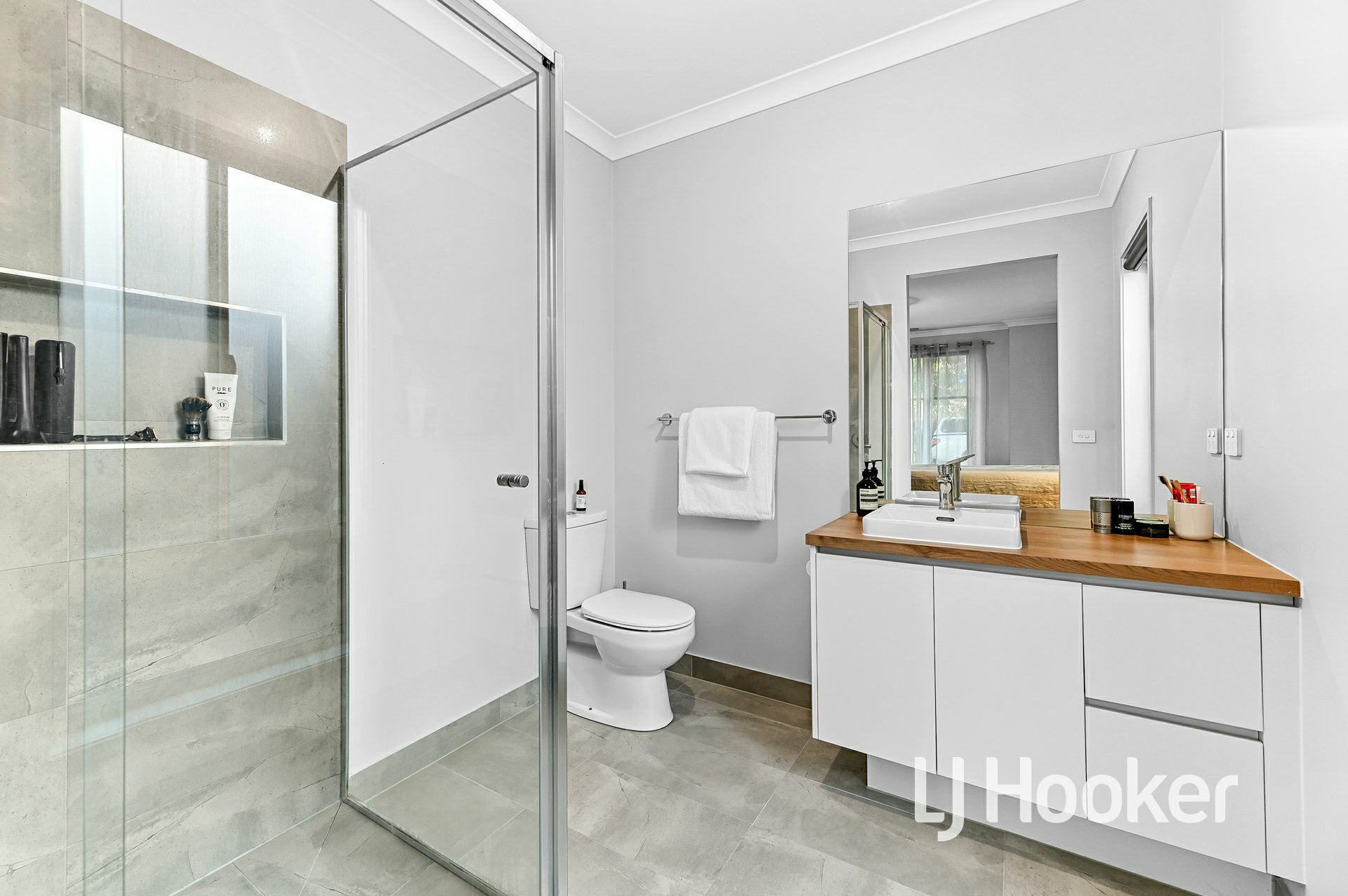 11 Zermatt Loop, PAKENHAM