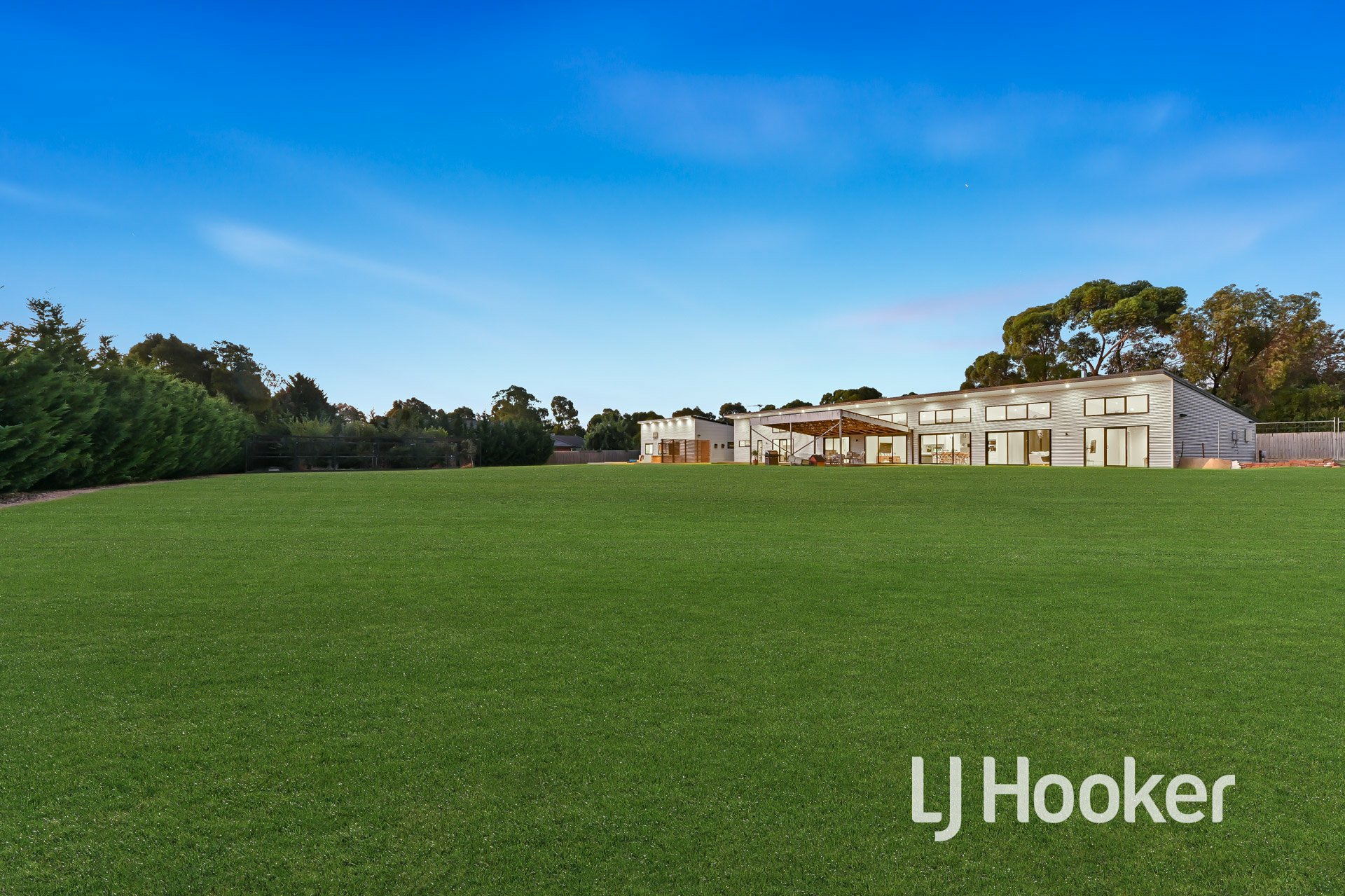 3A Meeking Drive Pakenham VIC - Property Details - LJ Hooker