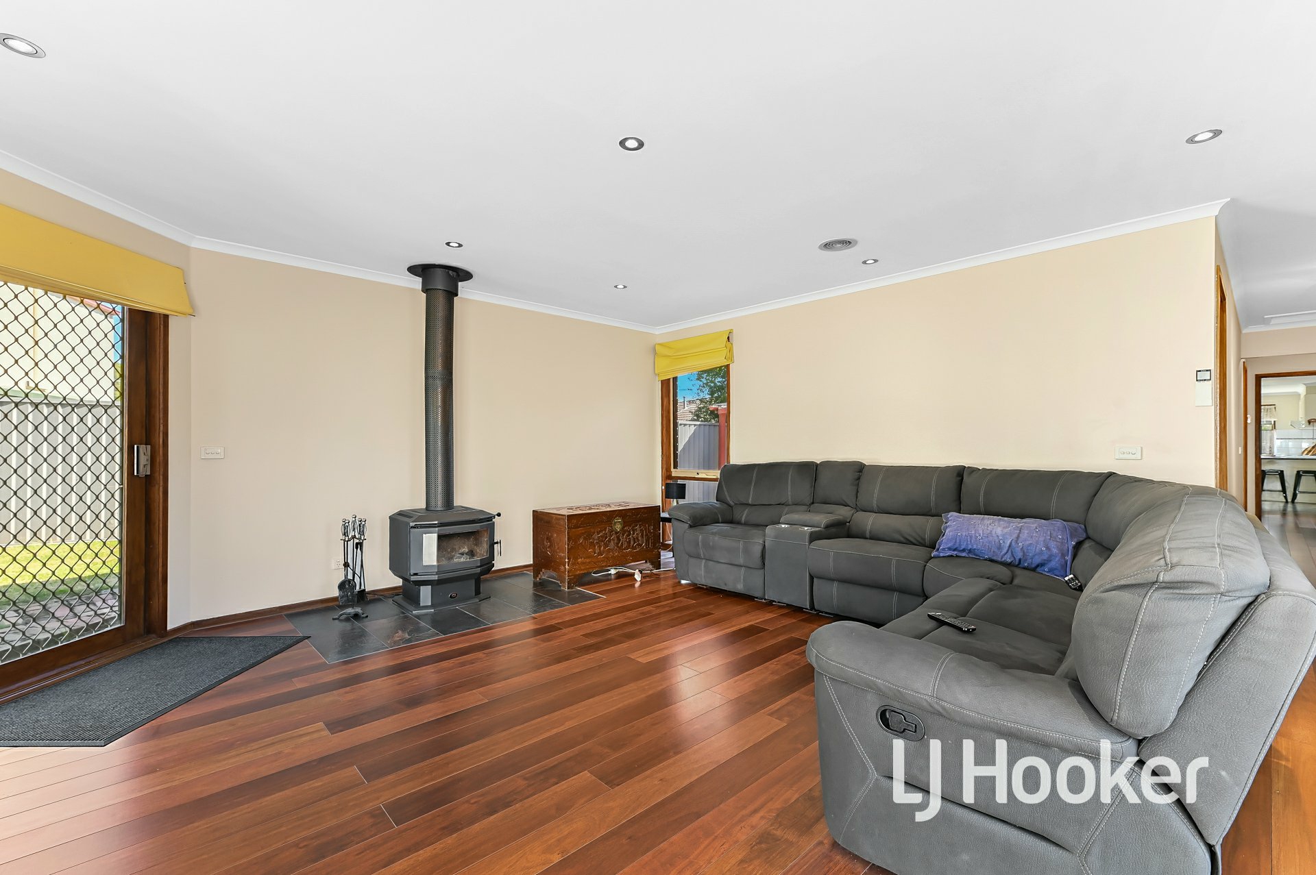 2 Beaumont Court, PAKENHAM