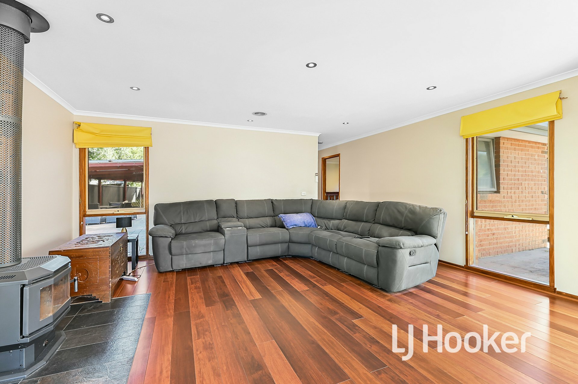 2 Beaumont Court, PAKENHAM