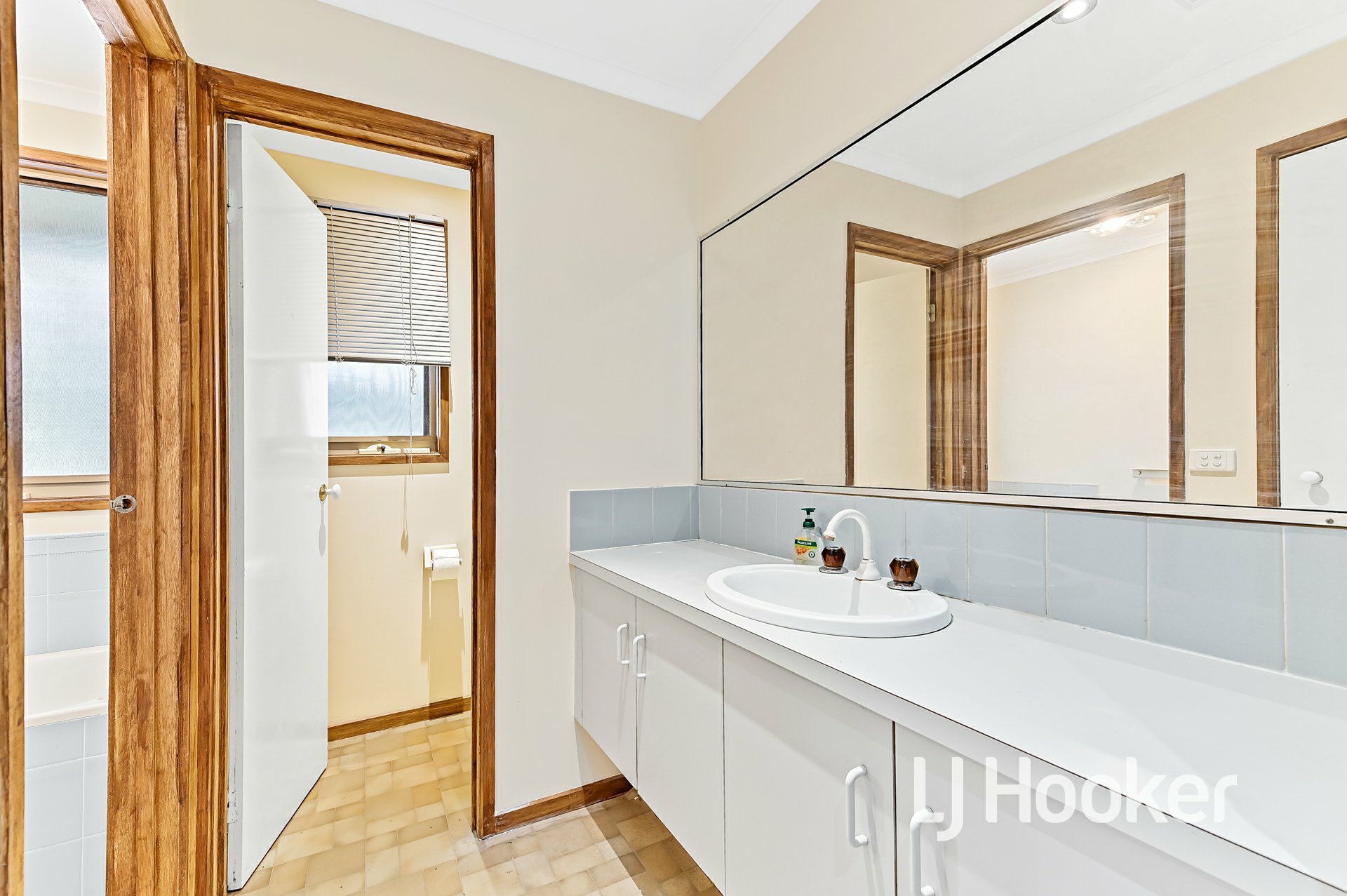 2 Beaumont Court, PAKENHAM
