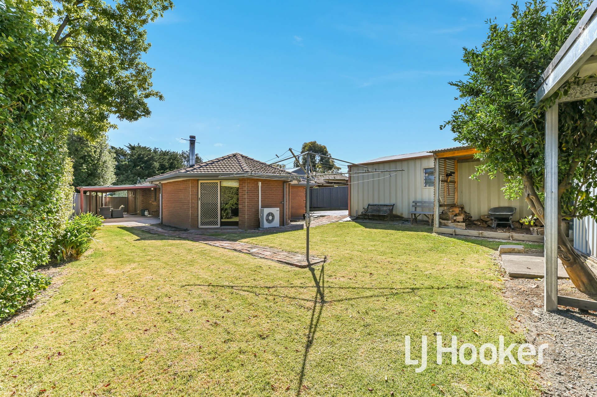 2 Beaumont Court, PAKENHAM