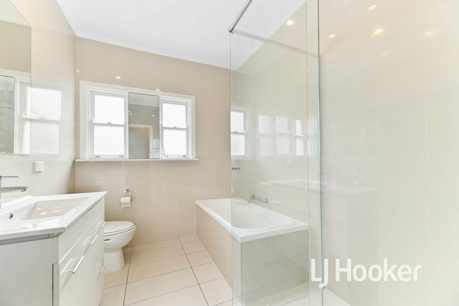 1/157 Ahern Road, PAKENHAM