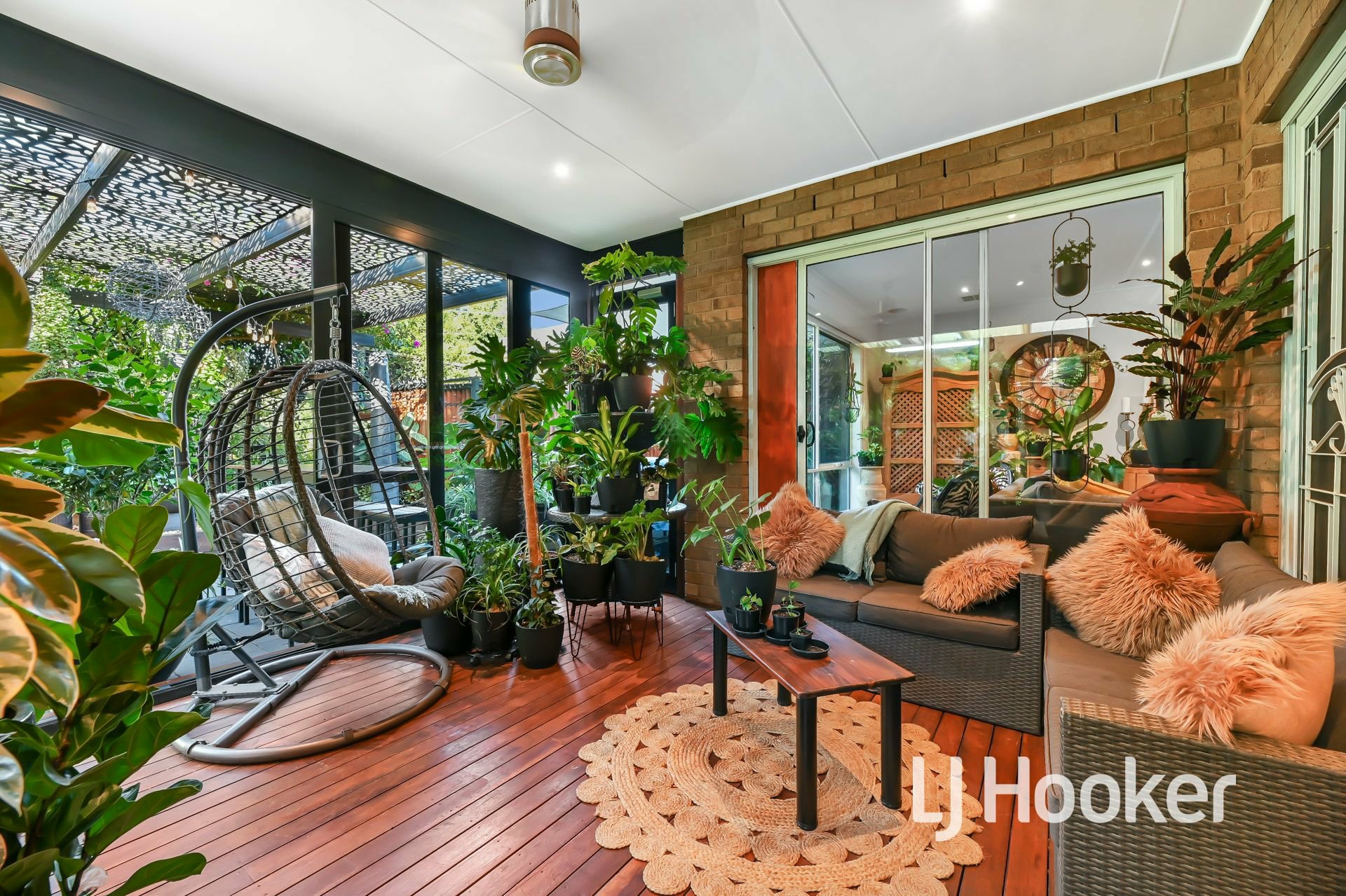 14 Fallingwater Drive, PAKENHAM