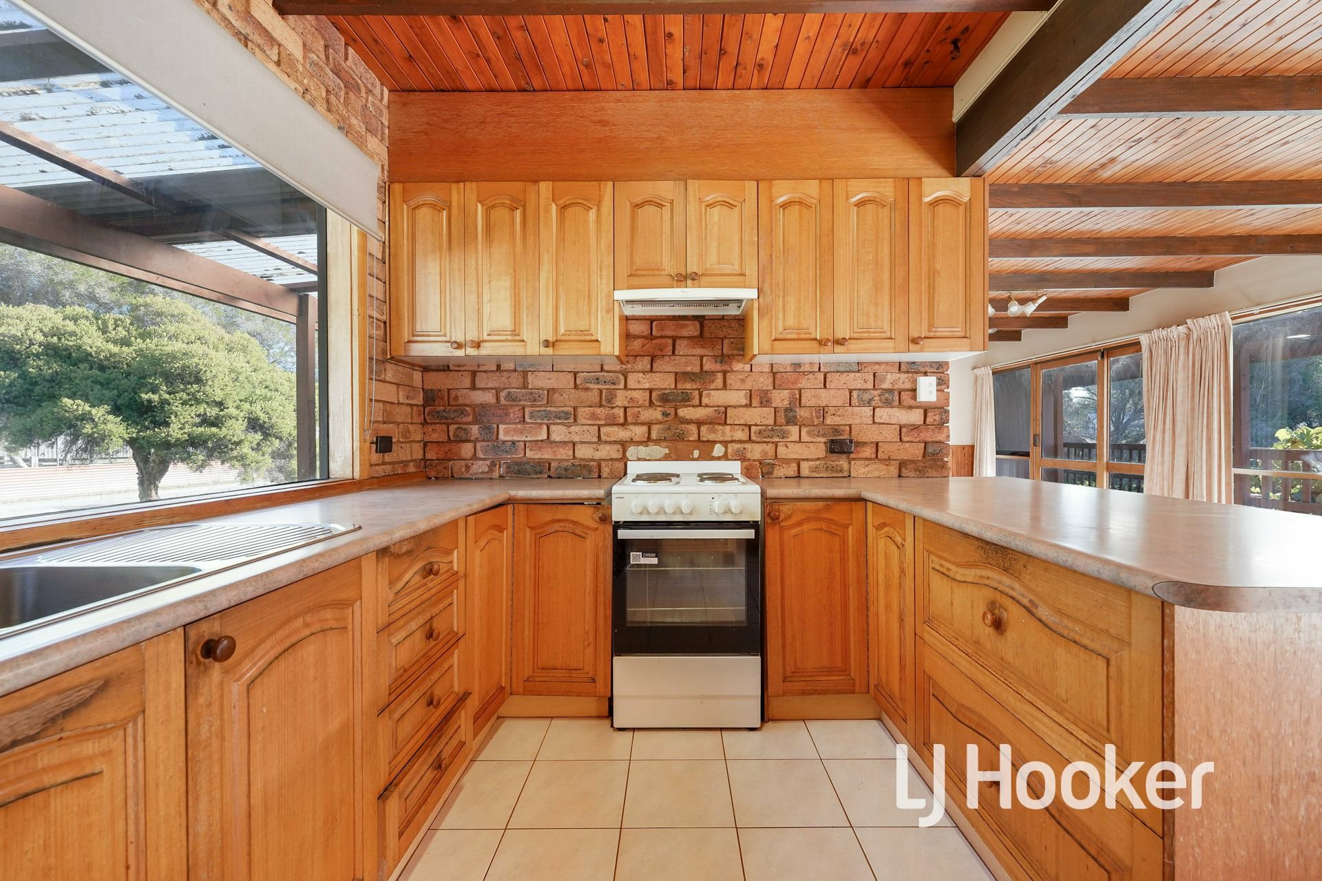 130 Tooradin Station Road, TOORADIN