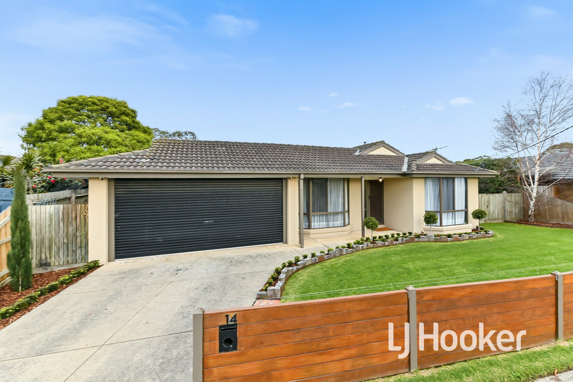 14 Van Haaster Grove, SKYE