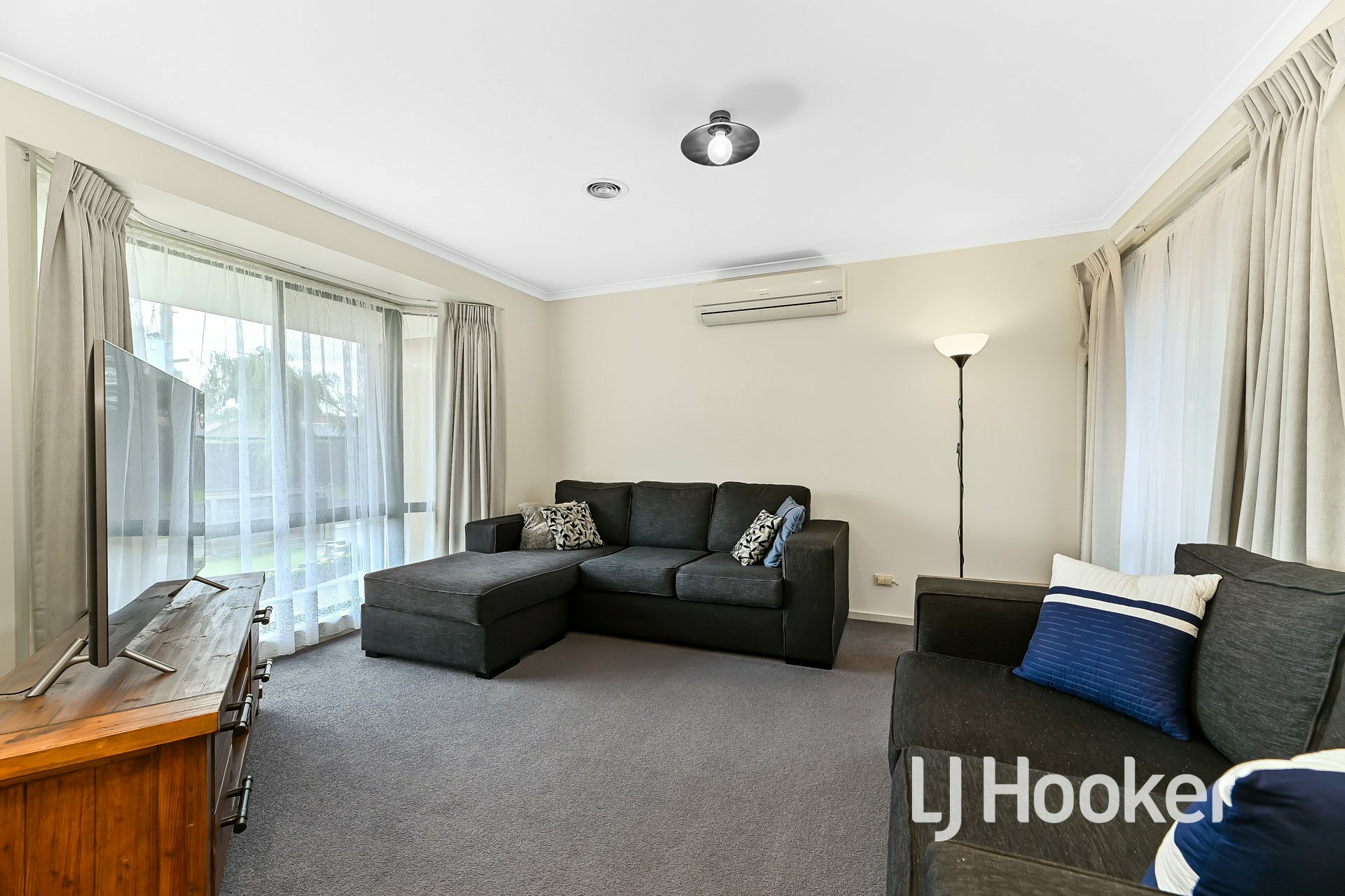 14 Van Haaster Grove, SKYE