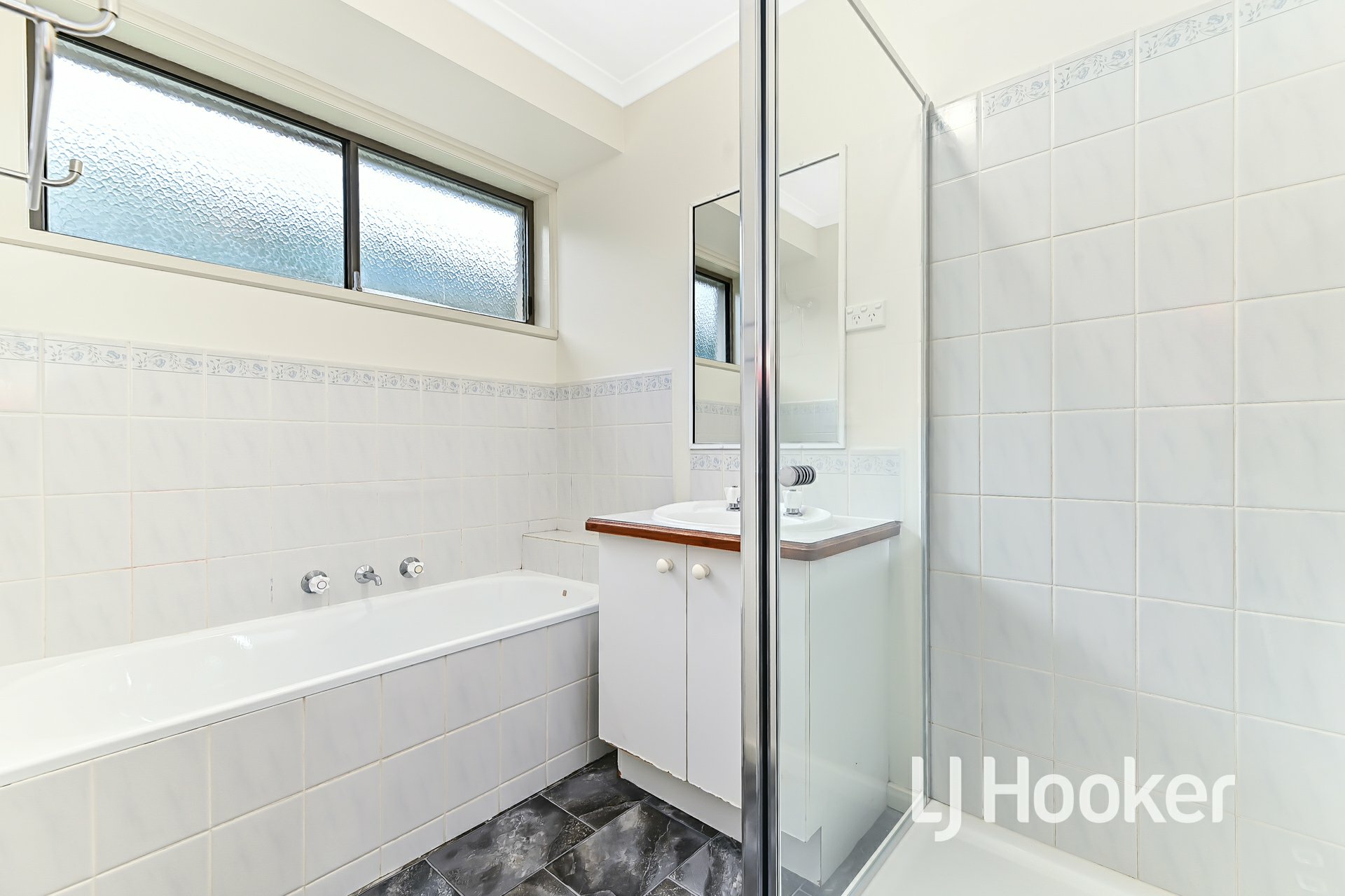 14 Van Haaster Grove, SKYE