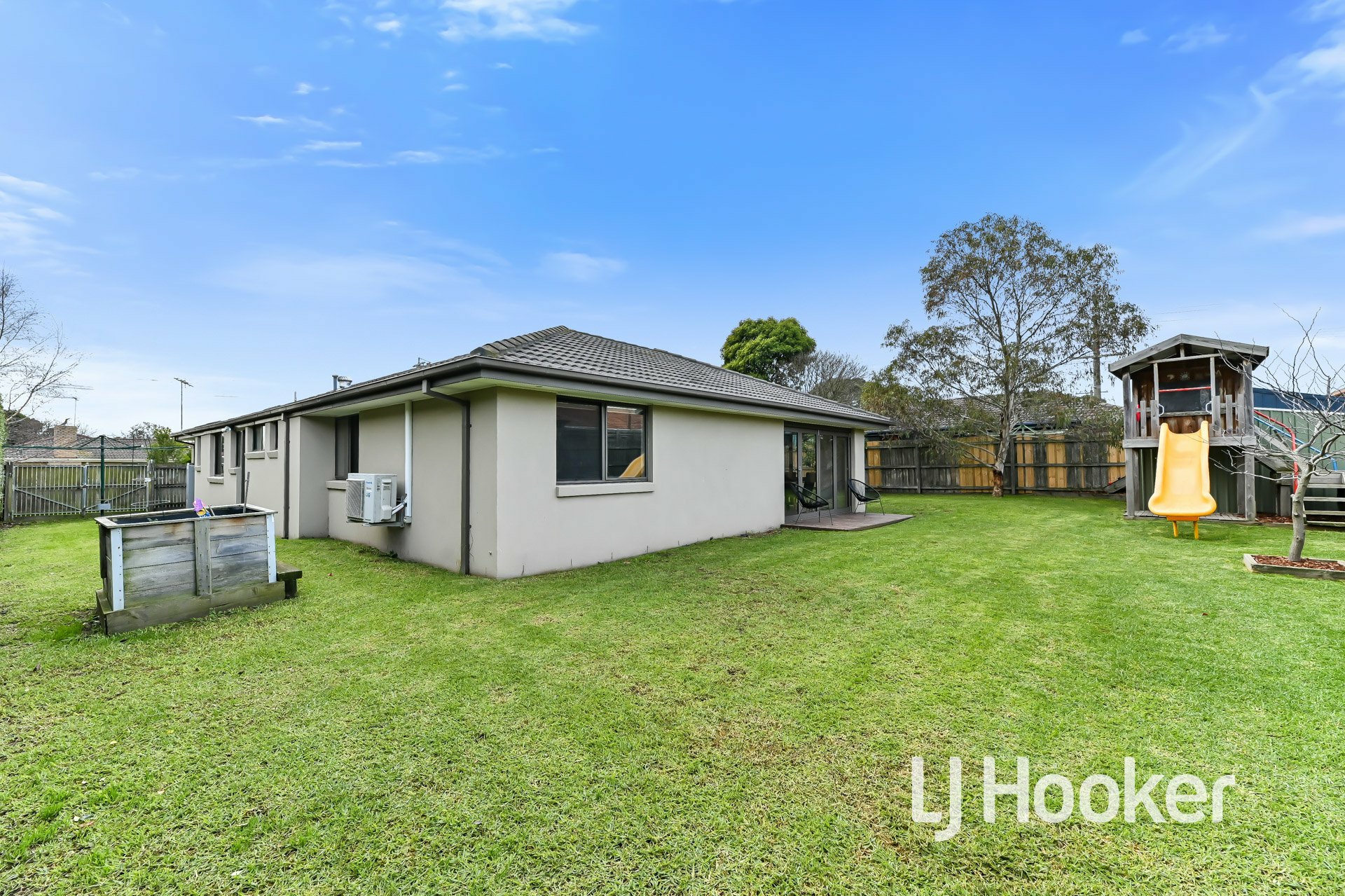14 Van Haaster Grove, SKYE