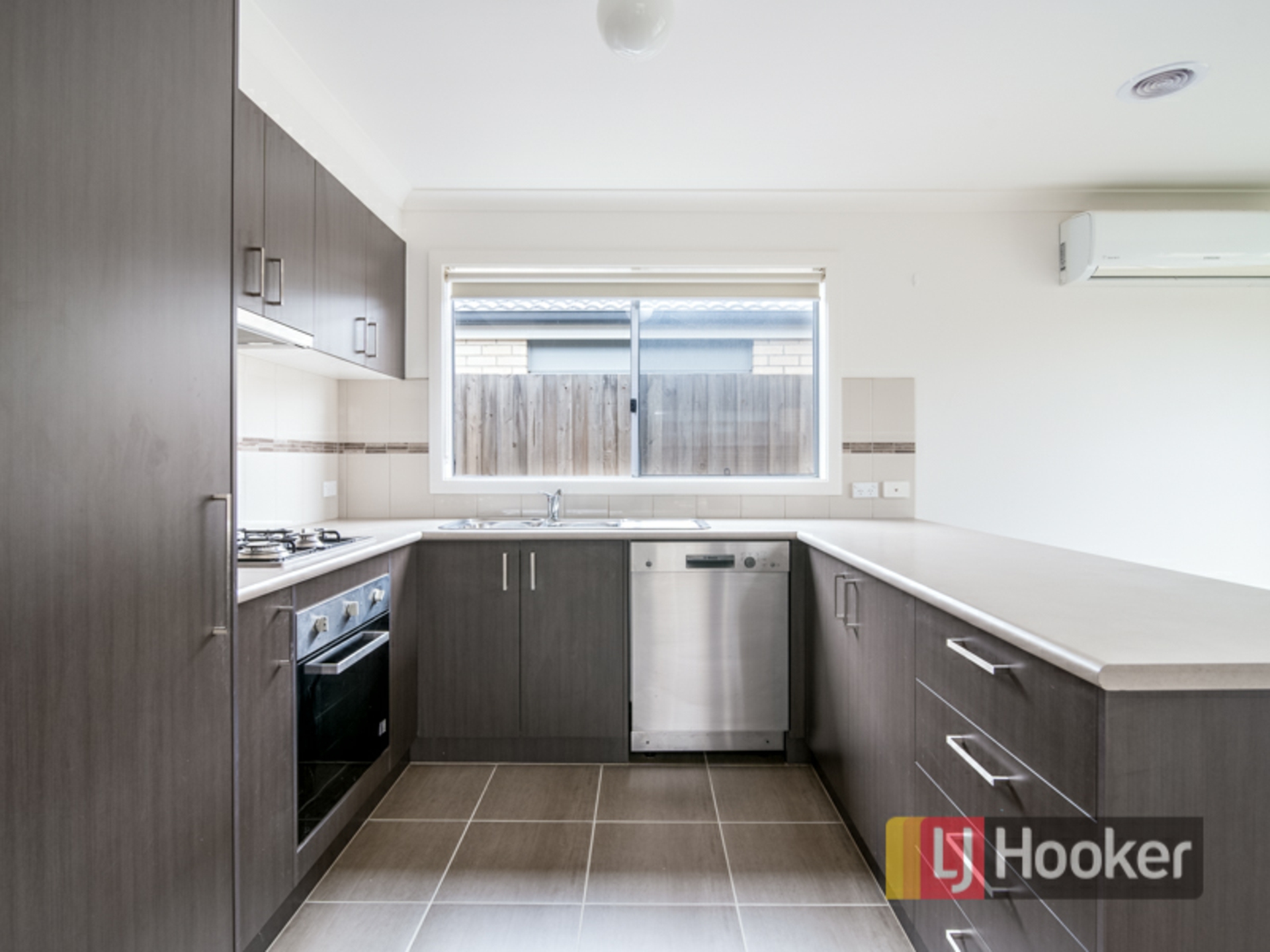 4/7 Melissa Way, PAKENHAM