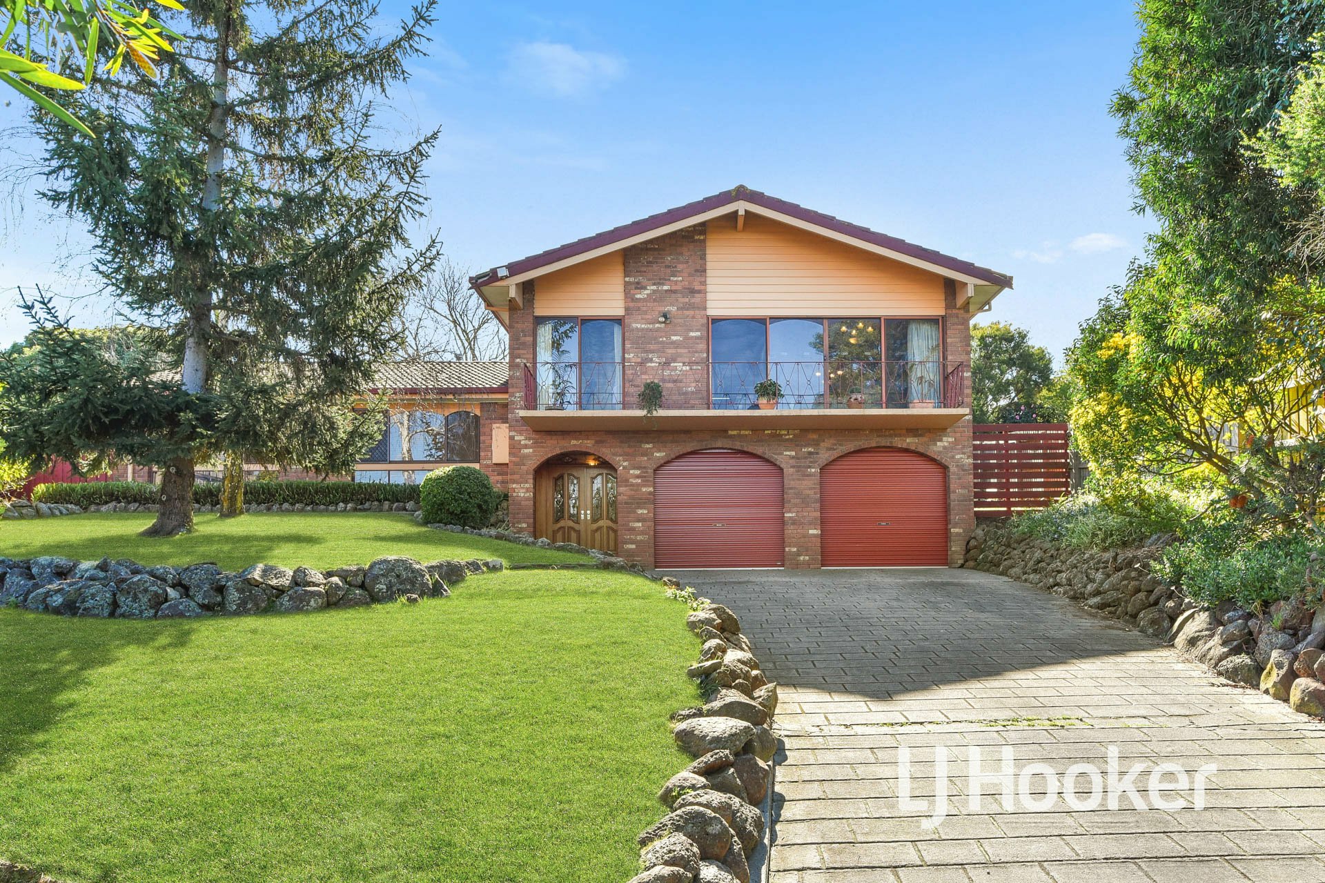 8 Dove Court, PAKENHAM