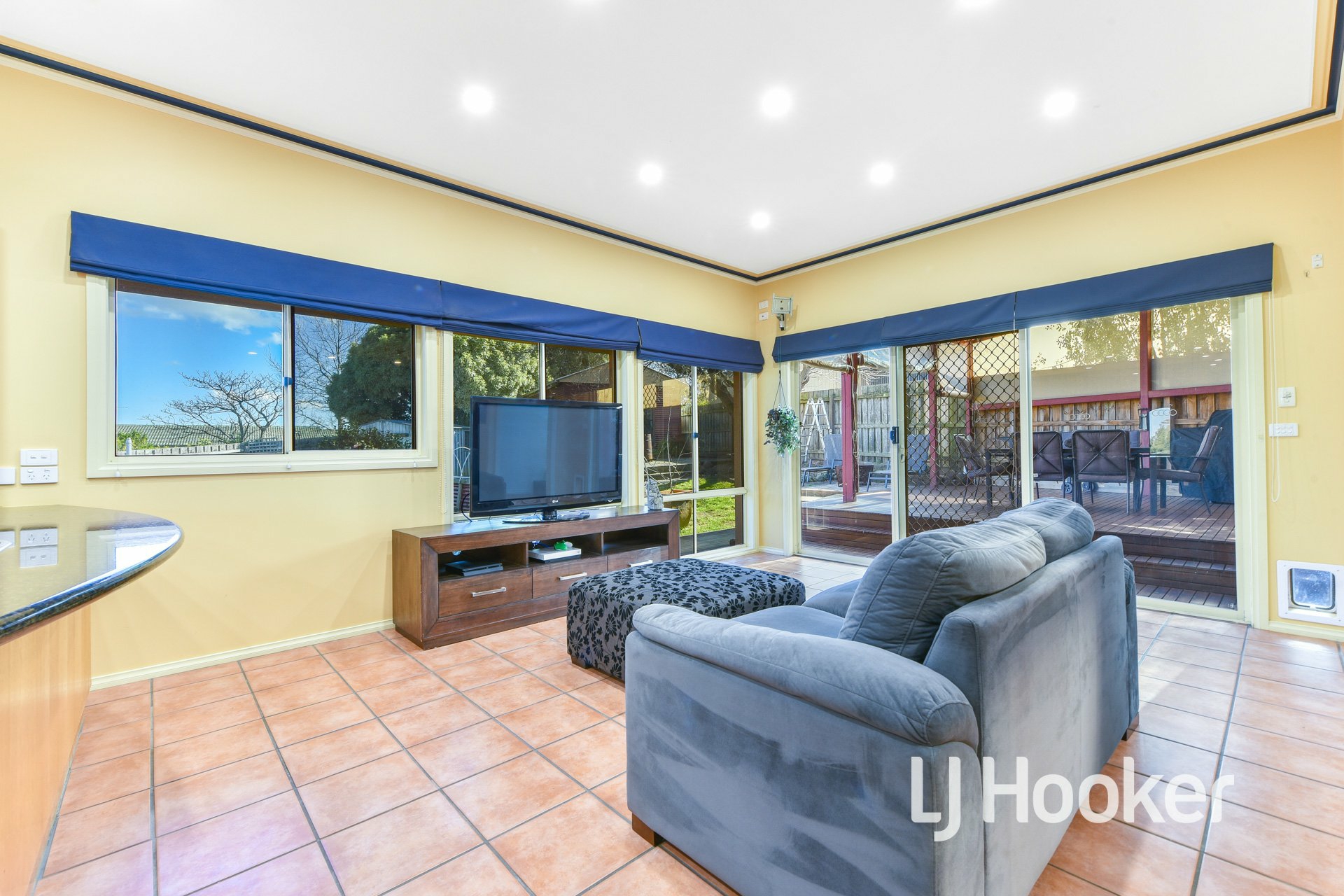 8 Dove Court, PAKENHAM