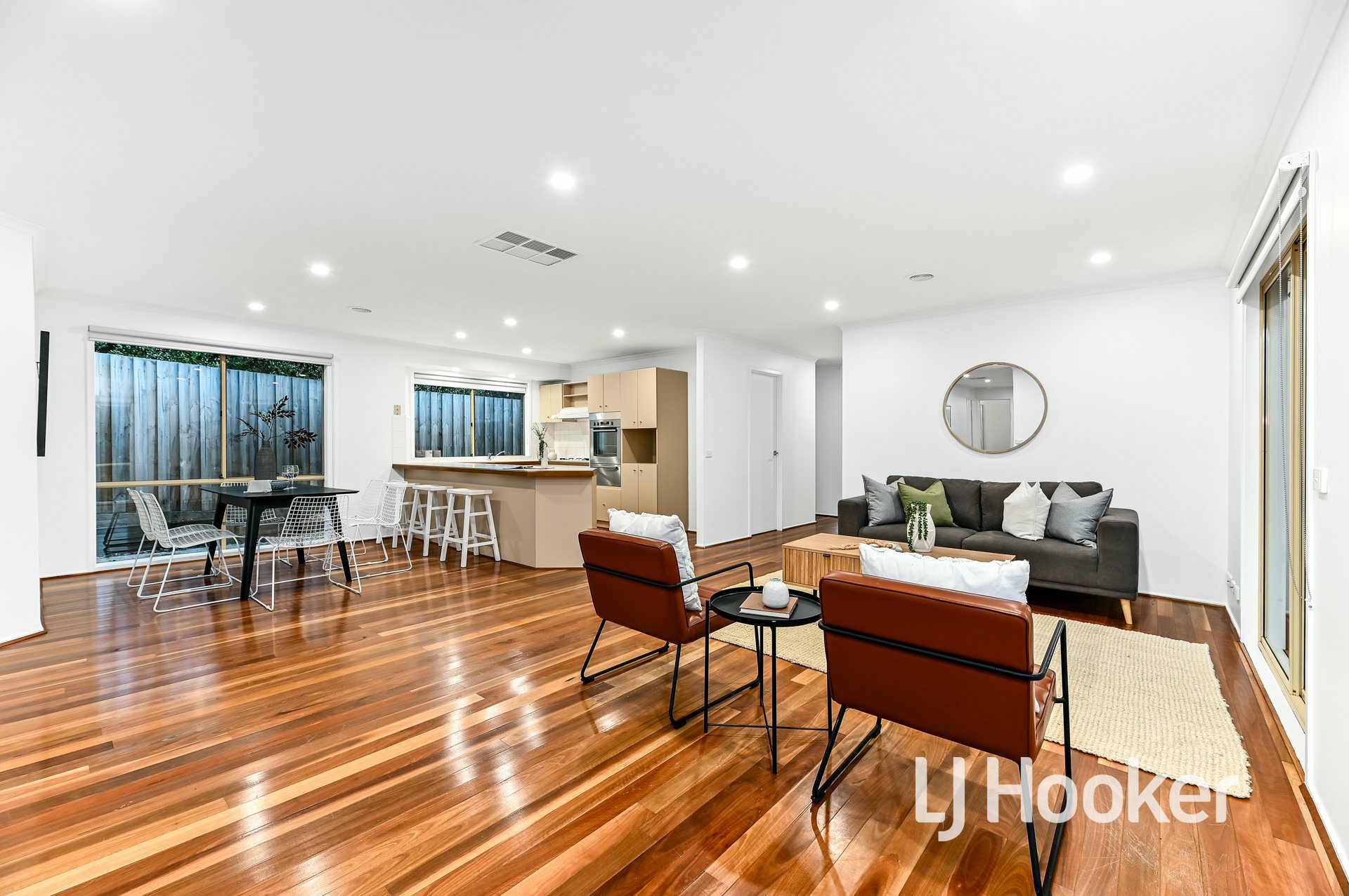 10 Pinewood Crescent, BERWICK