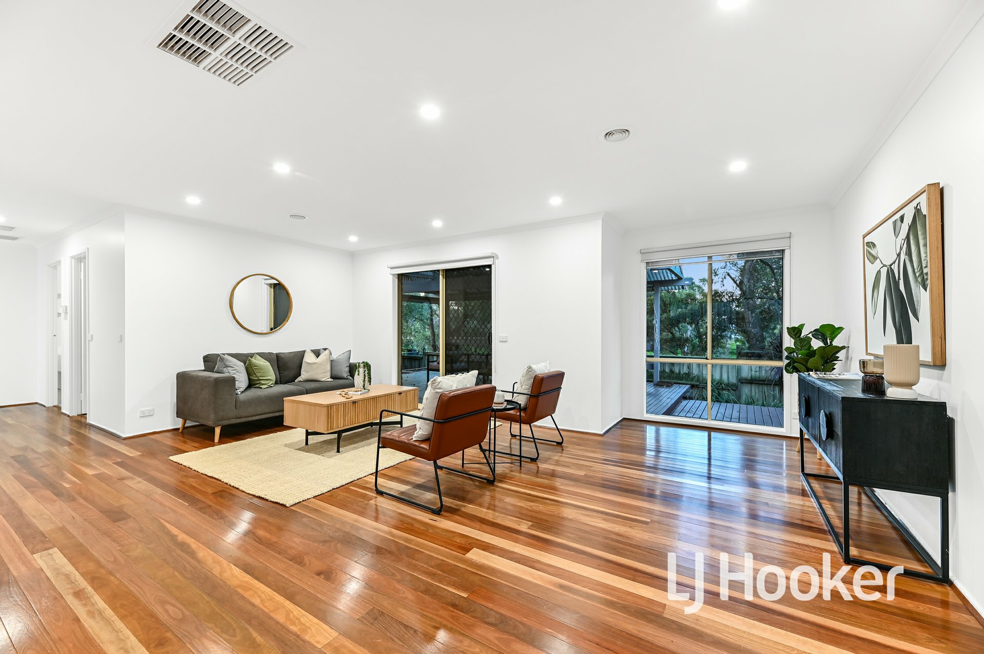 10 Pinewood Crescent, BERWICK