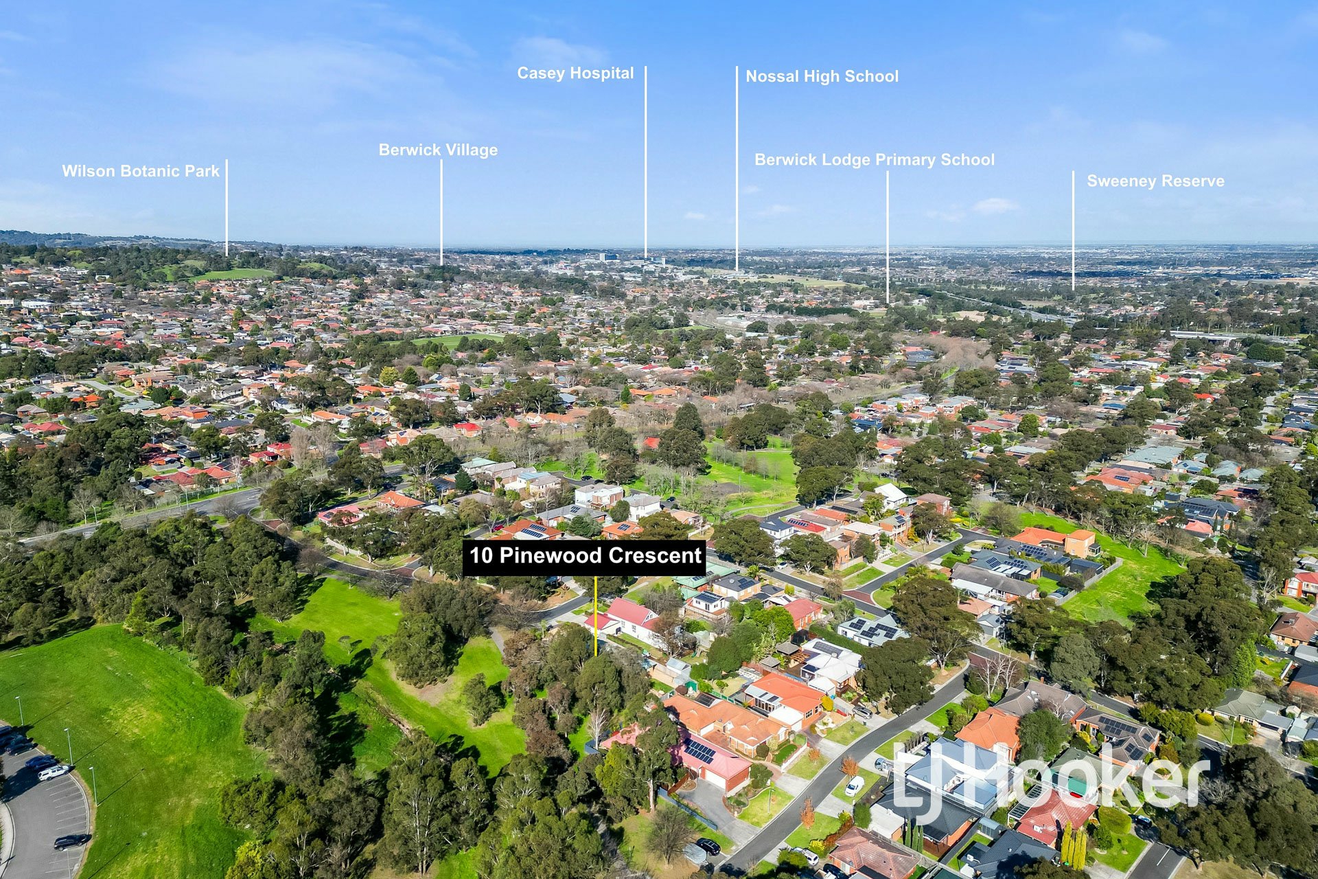 10 Pinewood Crescent, BERWICK