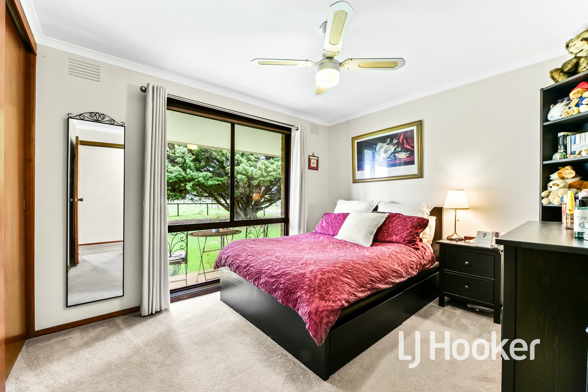 85 School Road, BAYLES