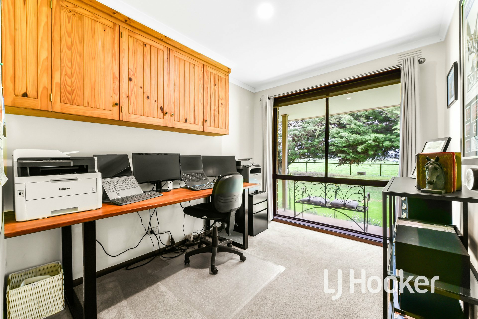 85 School Road, BAYLES