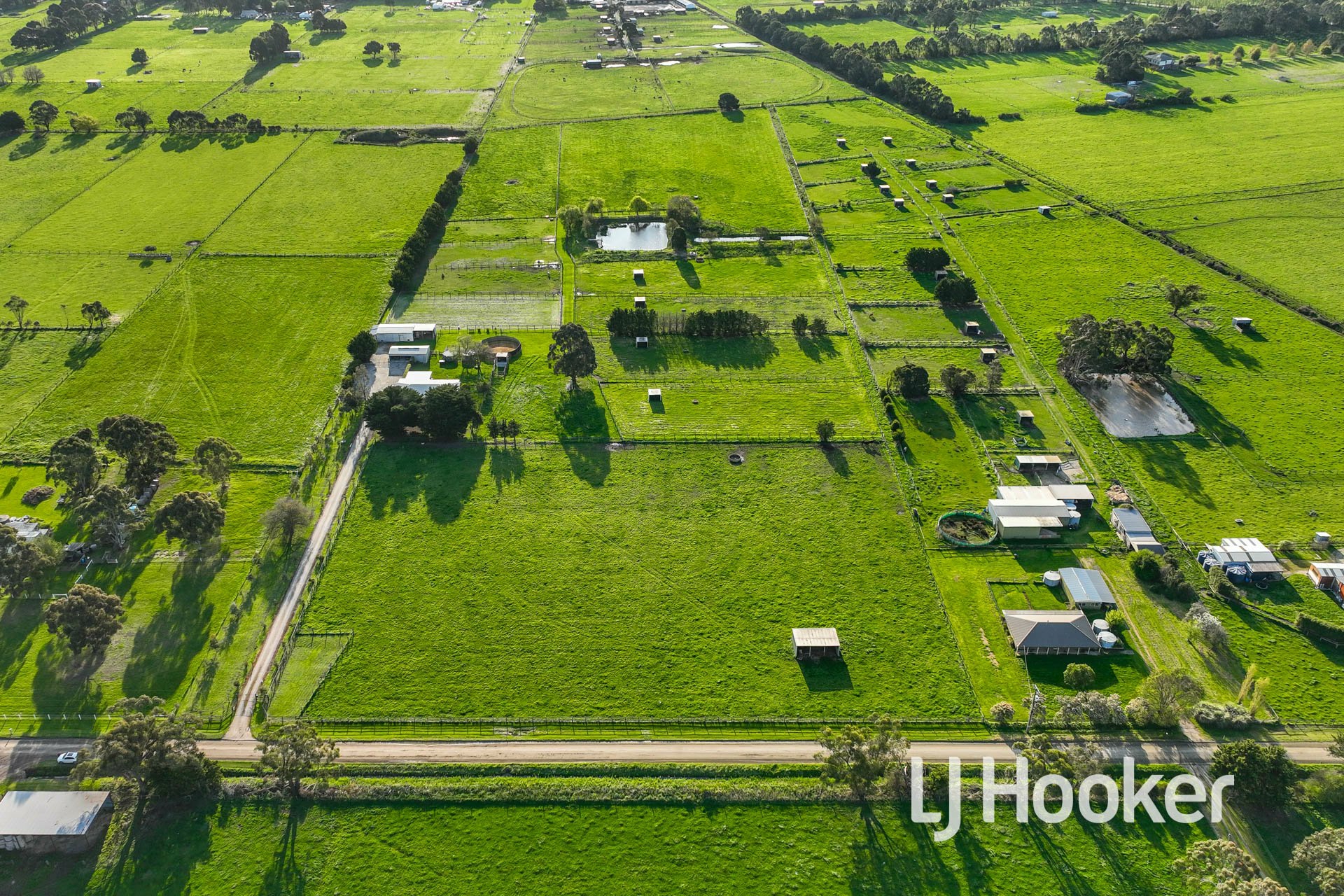 85 School Road, BAYLES