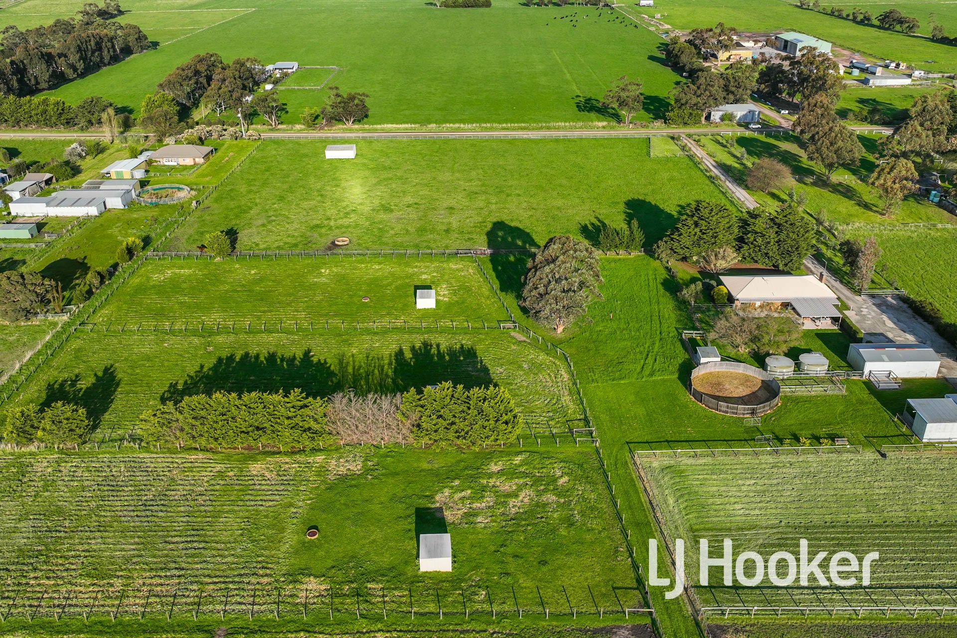 85 School Road, BAYLES