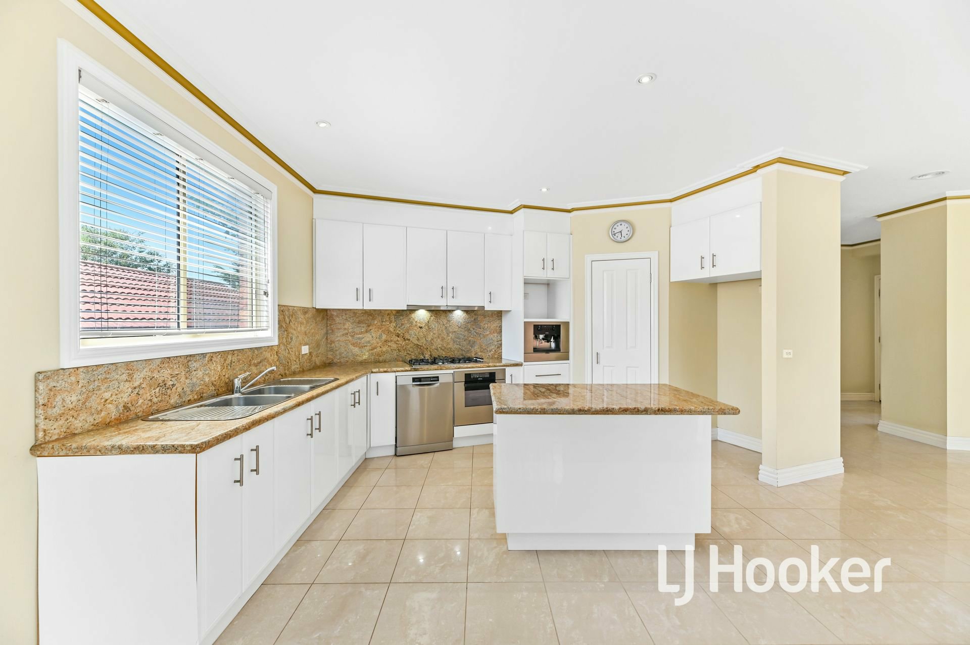 48 Fairholme Boulevard, BERWICK