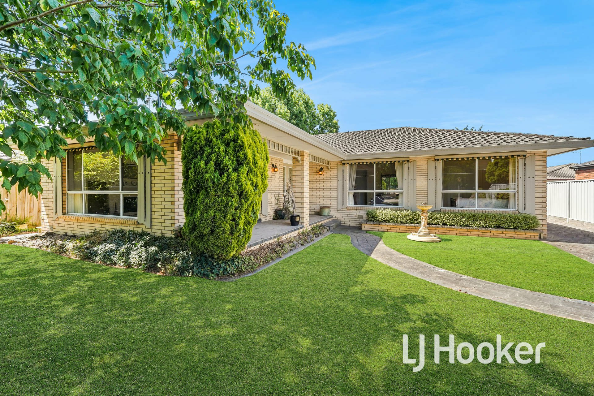 14 Henry Street, Pakenham